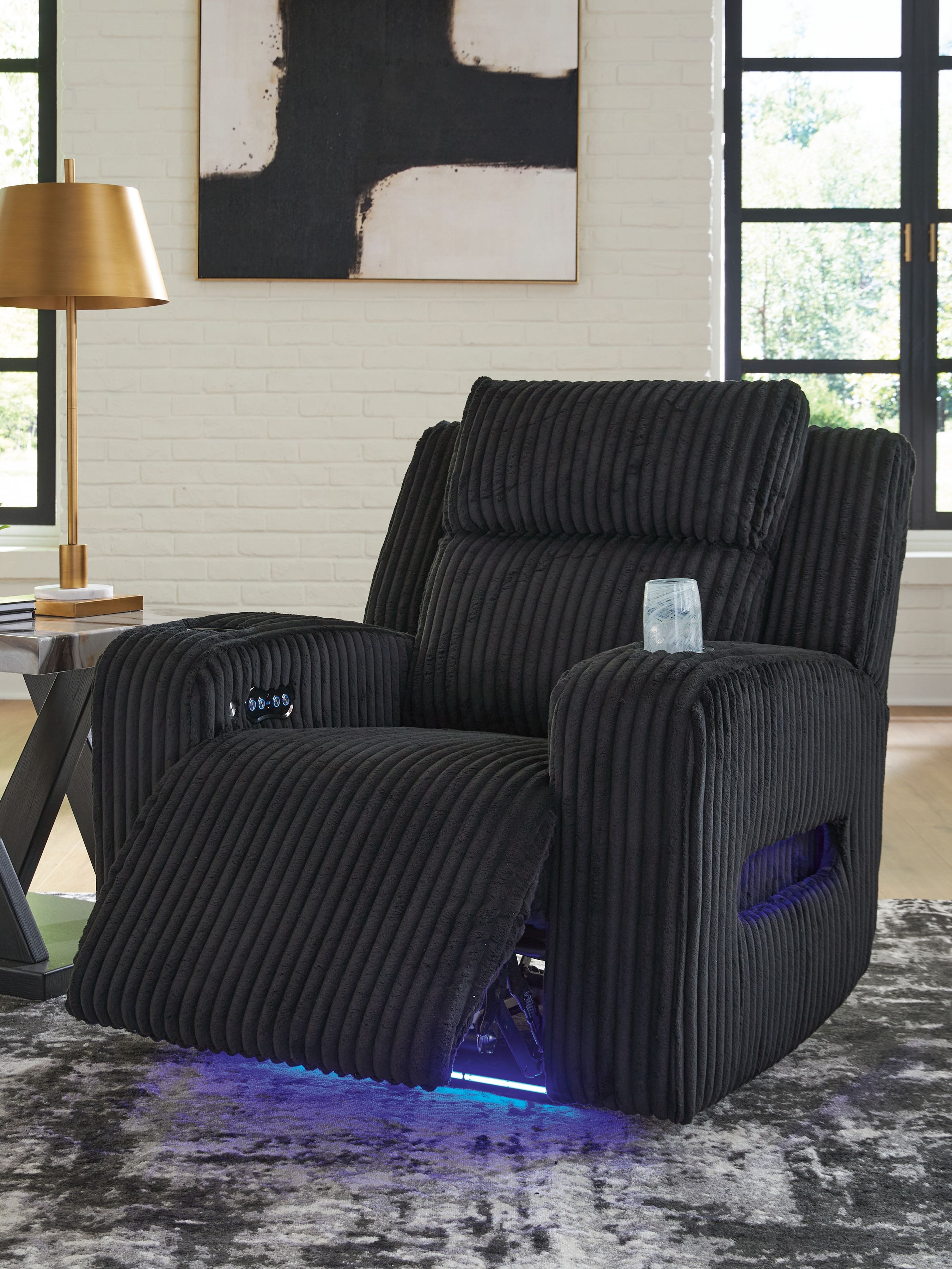 Ashley Furniture Forest Lake - Power Recliner With Adj Headrest - Black - Image 7