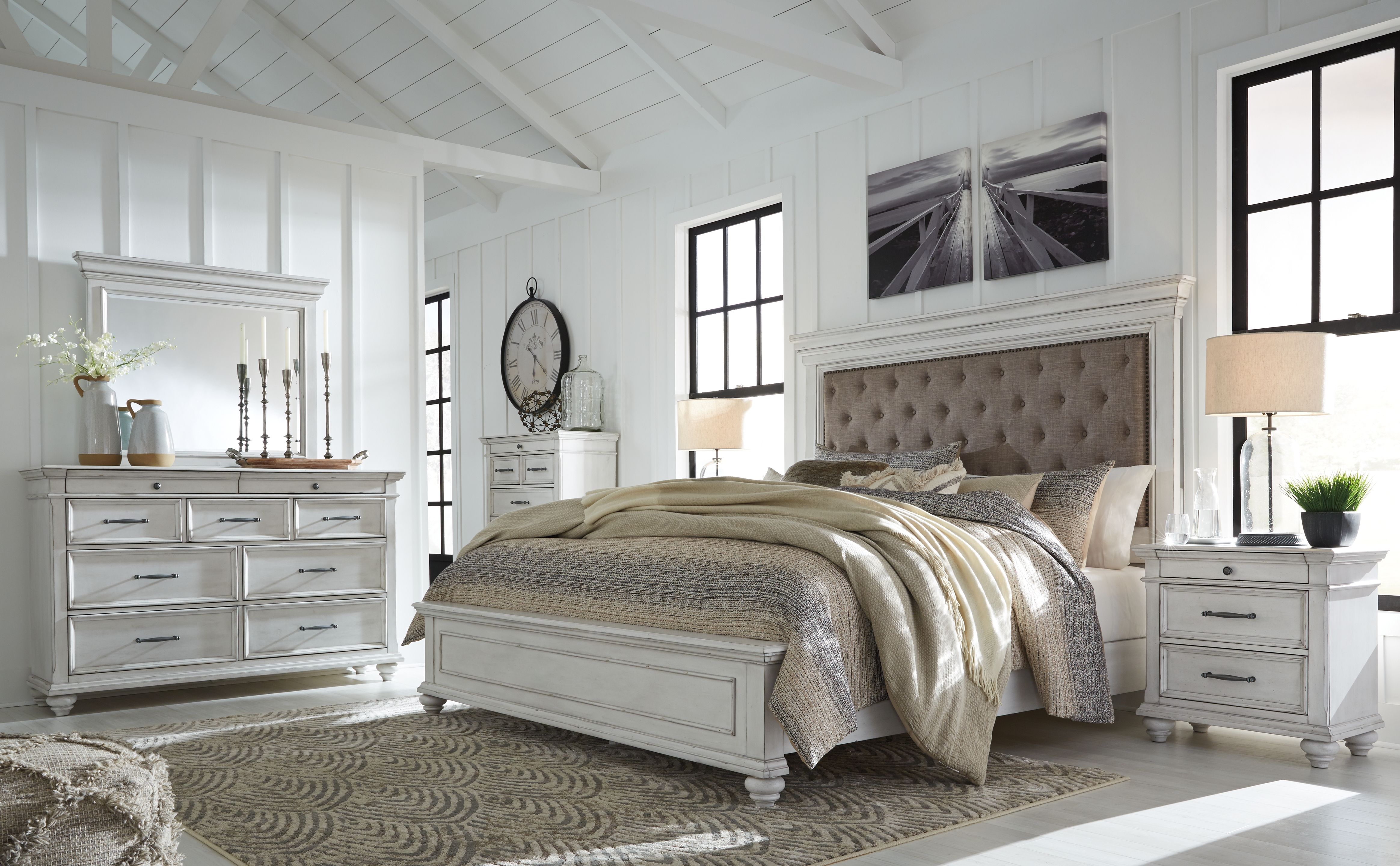 Ashley Furniture Kanwyn - Queen Upholstered Panel Bed - Whitewash - Image 9