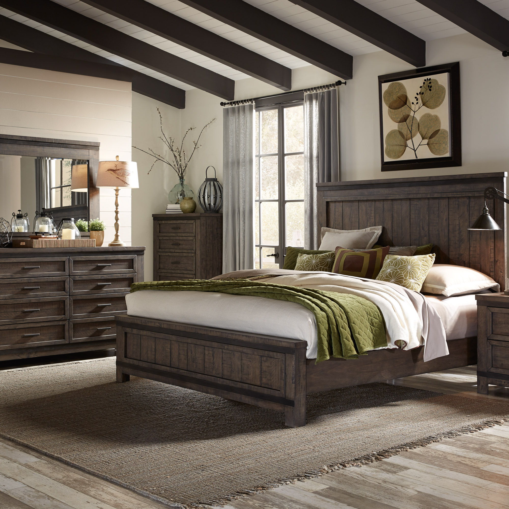 Liberty Furniture Thornwood Hills - 4 Piece Bedroom Set (King Panel Bed, Dresser & Mirror, Chest) - Dark Brown