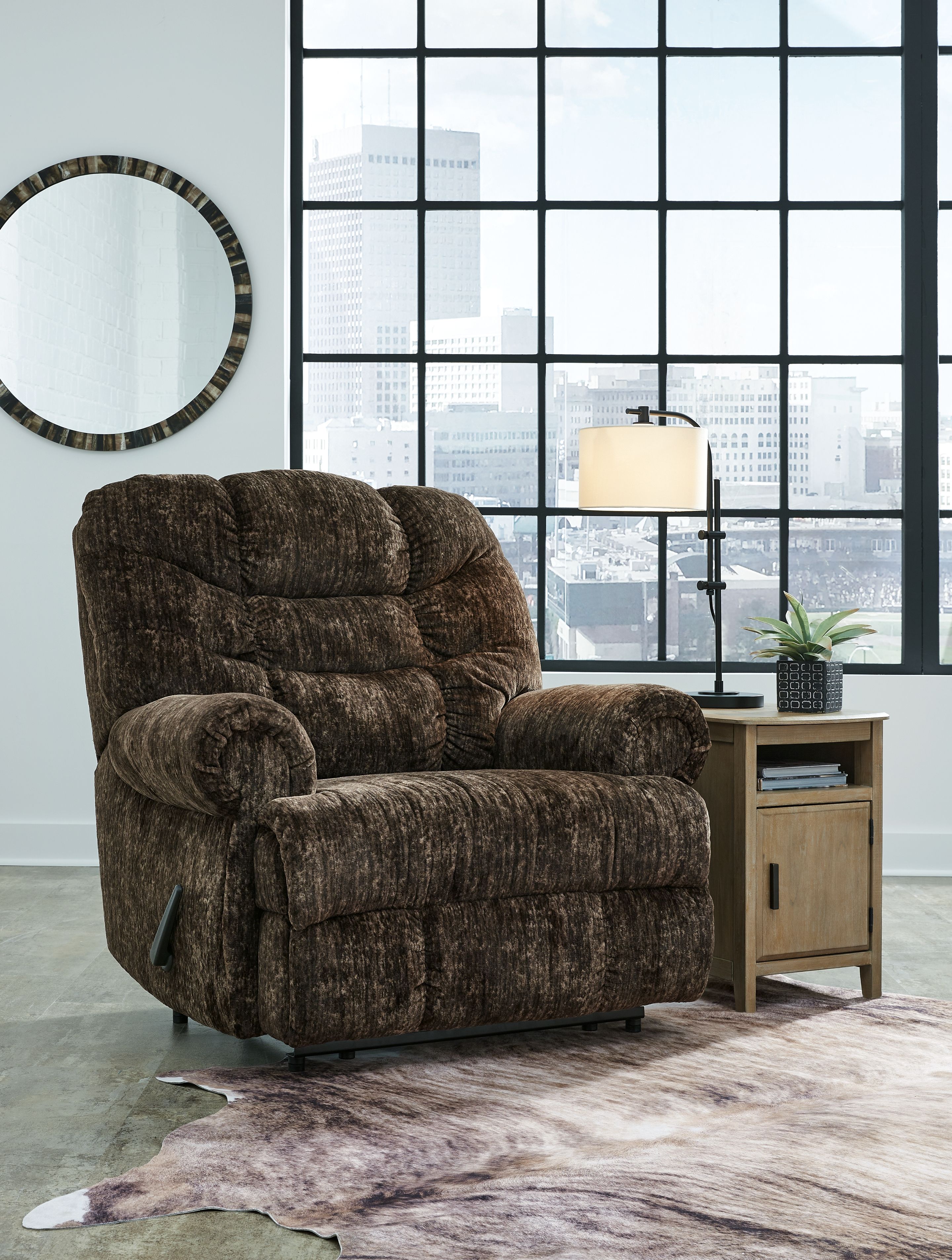 Ashley Furniture Movie Man - Zero Wall Recliner - Chocolate - Image 2