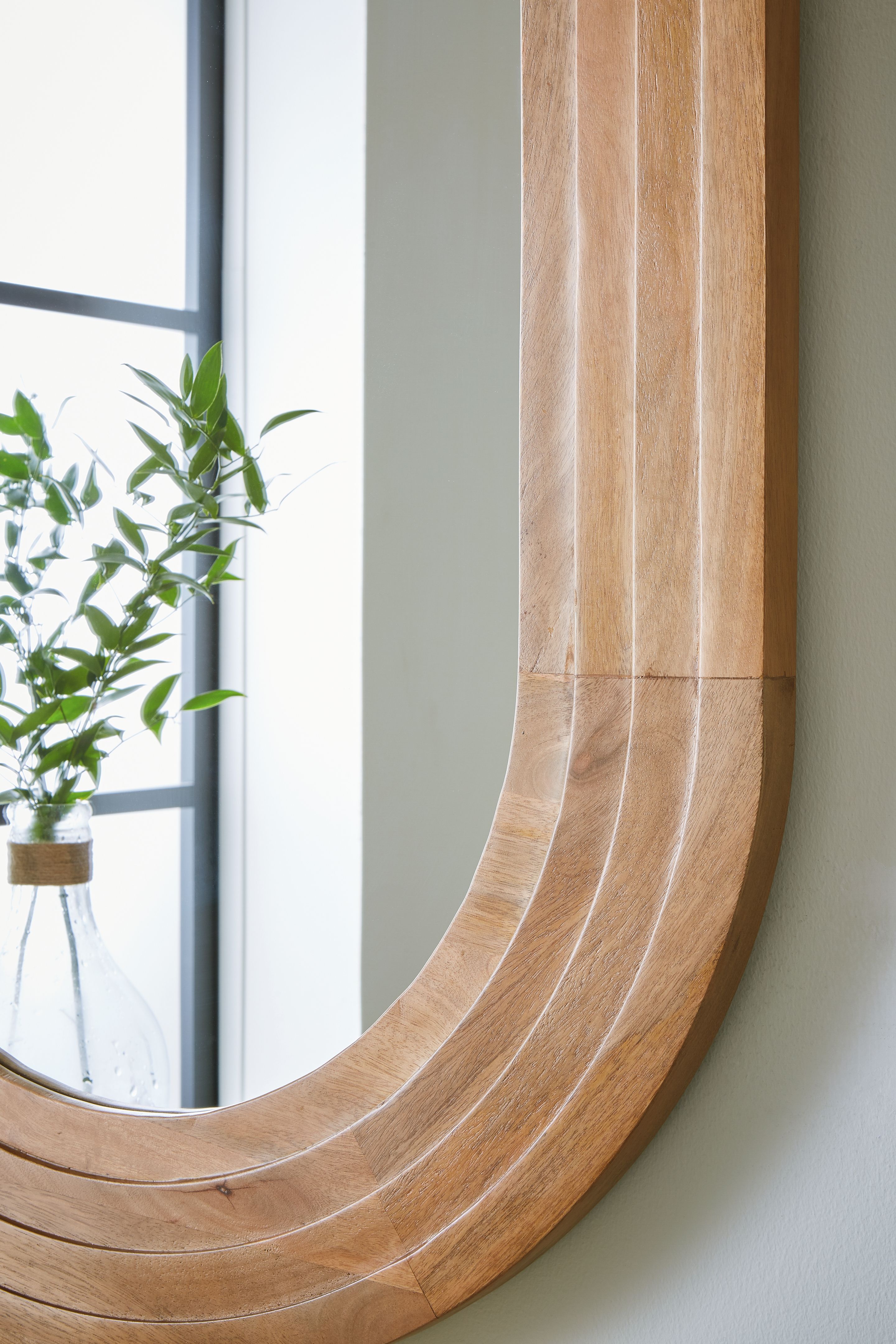 Daverly - Accent Mirror - Brown, light brown, view 6