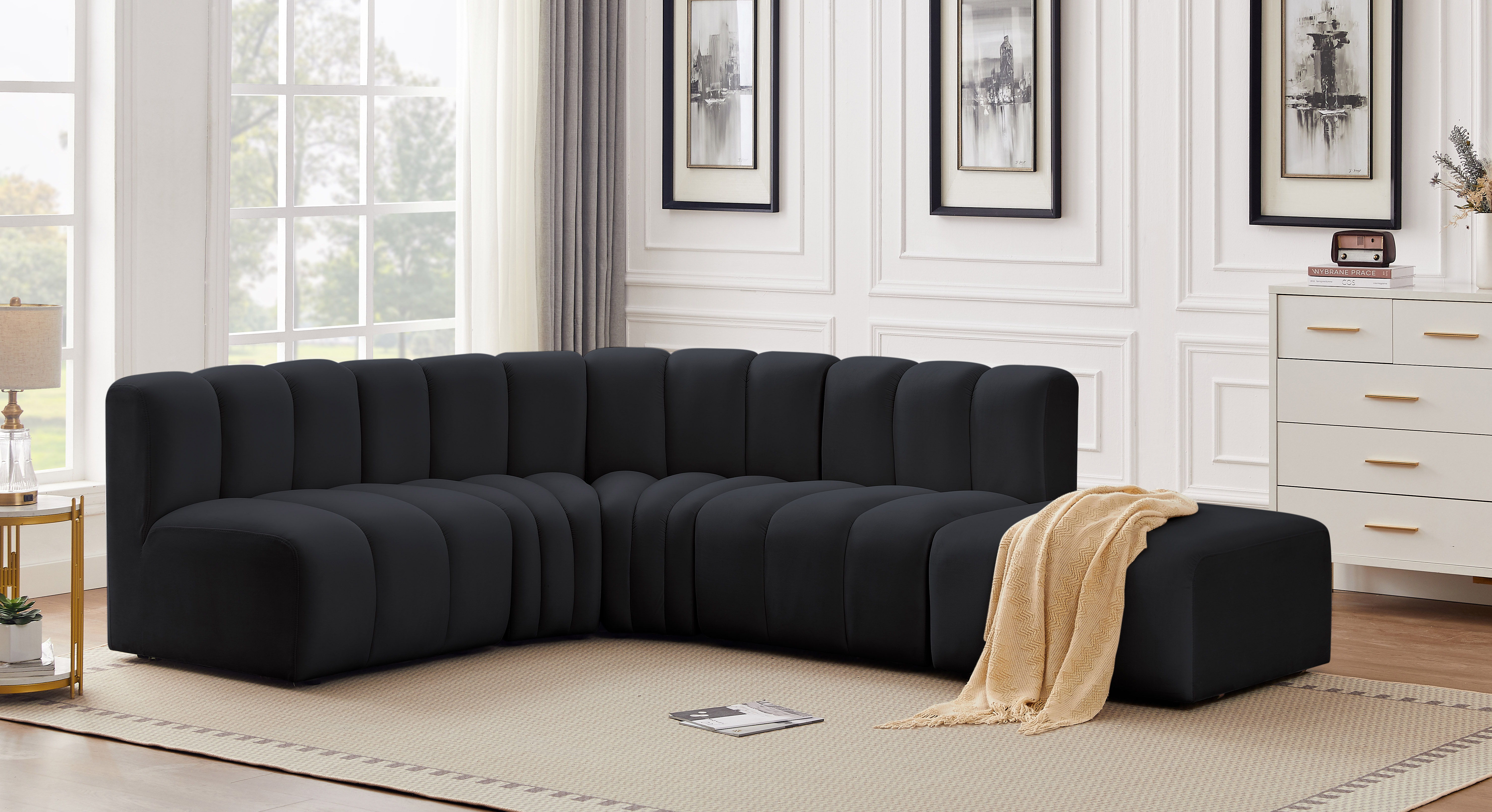 Arc - Velvet 5 Piece Corner Modular Sofa - Black