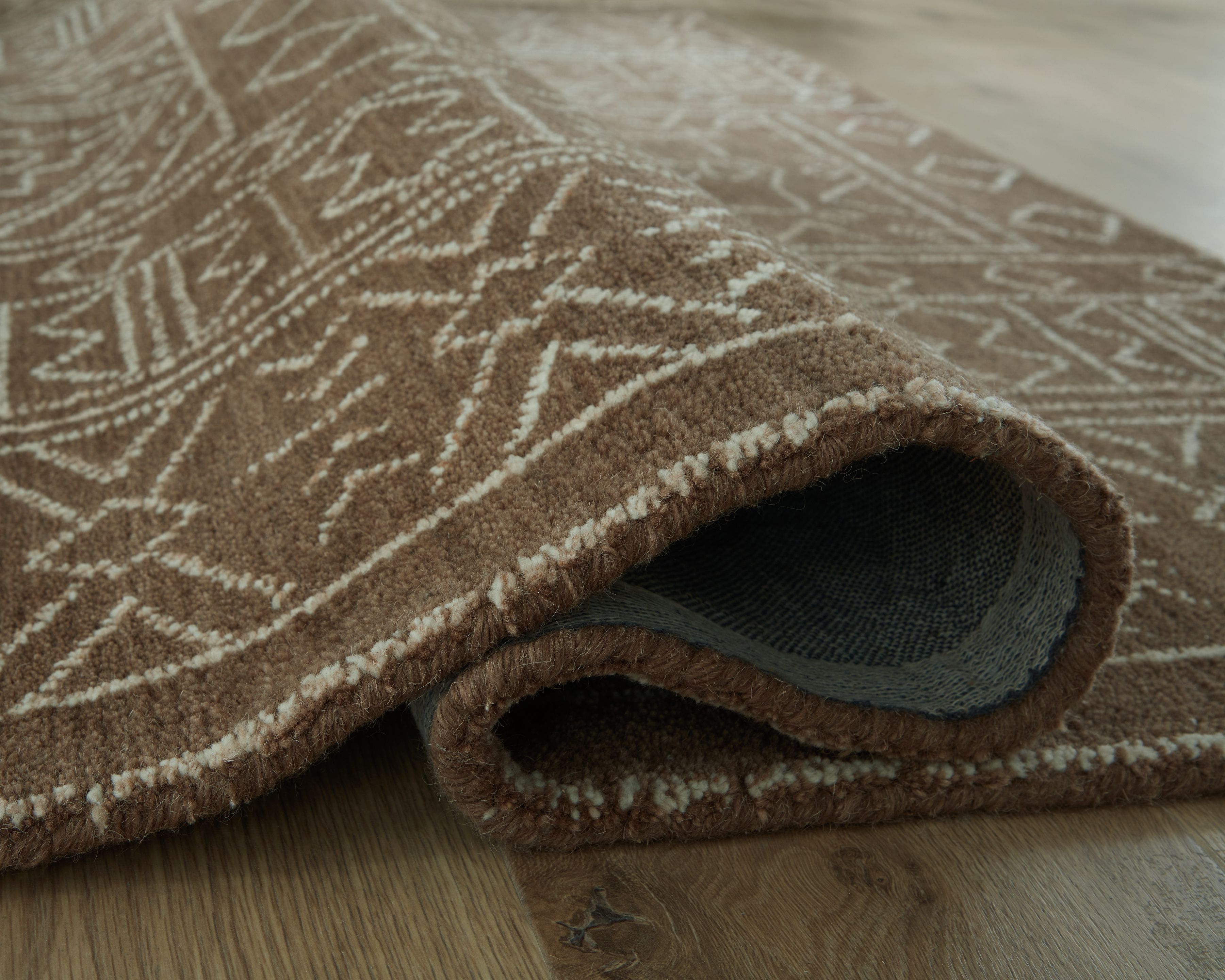 Merrittman - 8' x 10' Rug - Brown / Ivory