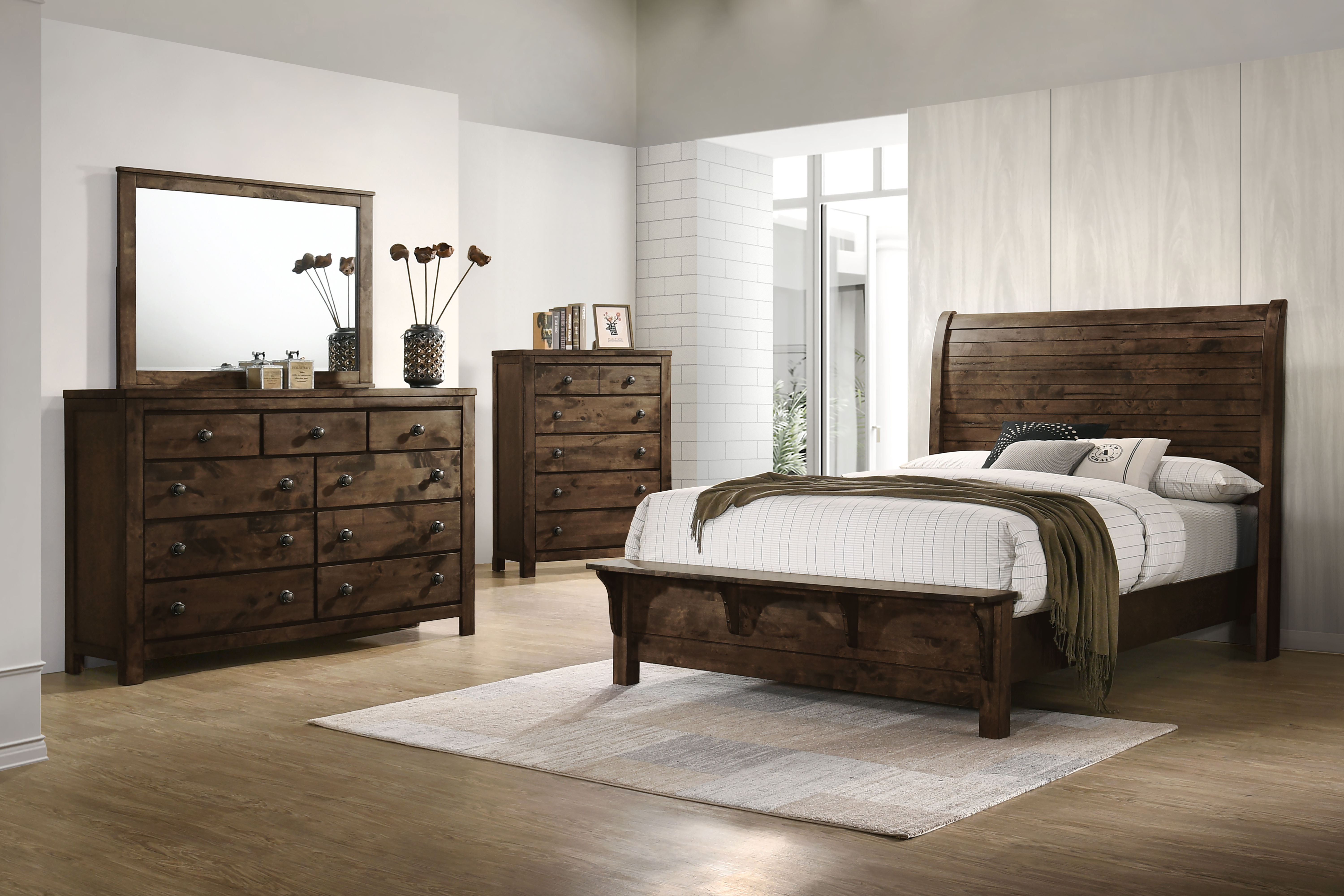 King · 4 Pc · Bed & Dresser & Mirror & Chest