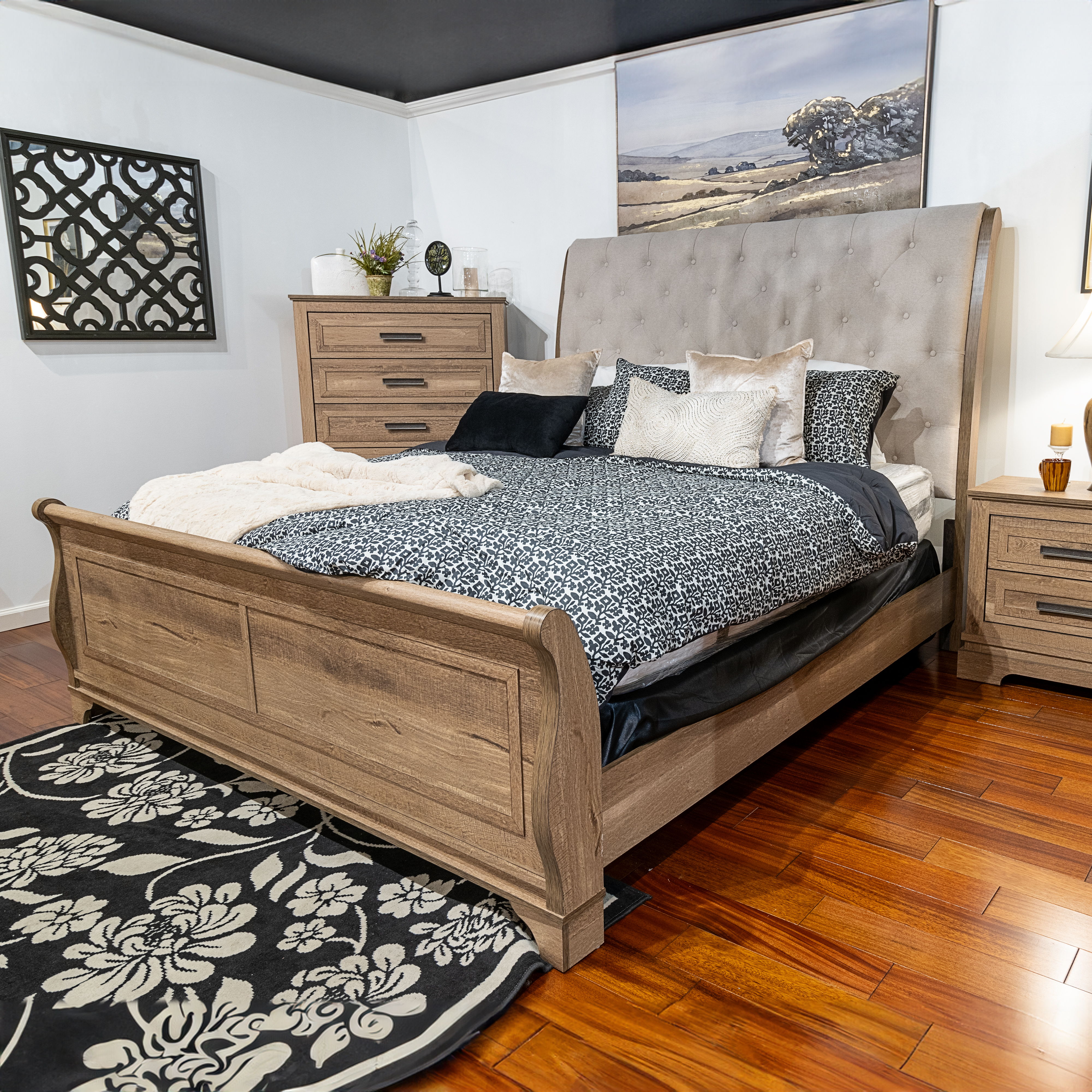 Coventry Hall - 5/0 Queen Bed - Light Brown, light brown