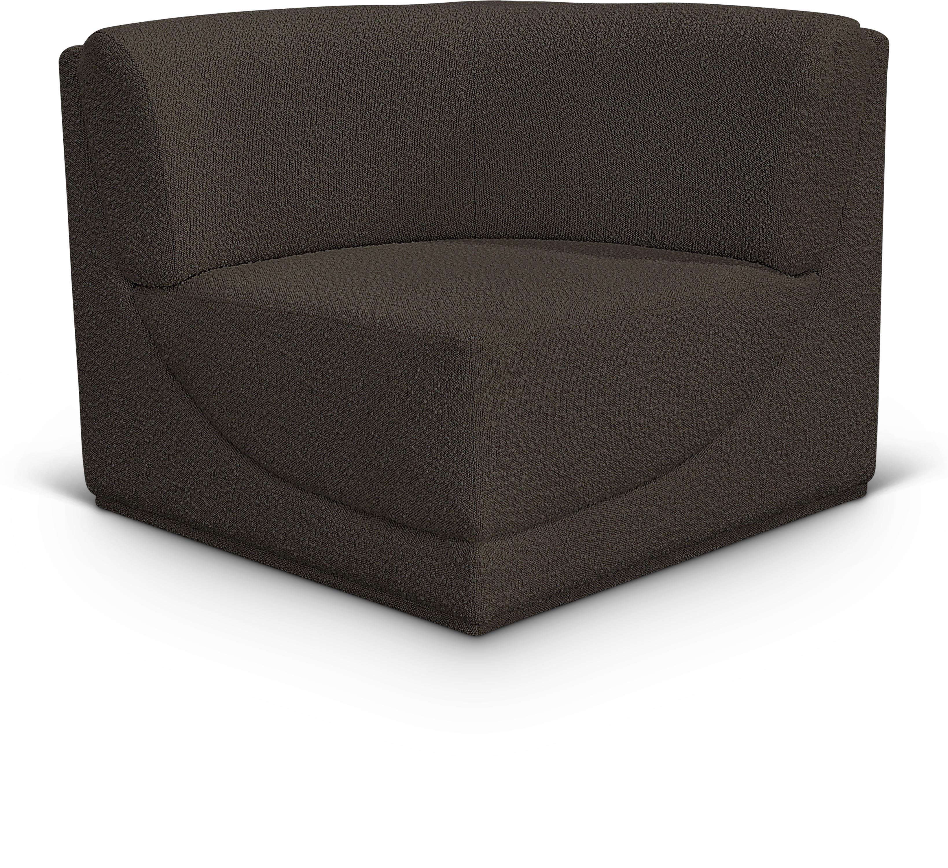 Ollie - Corner - Brown