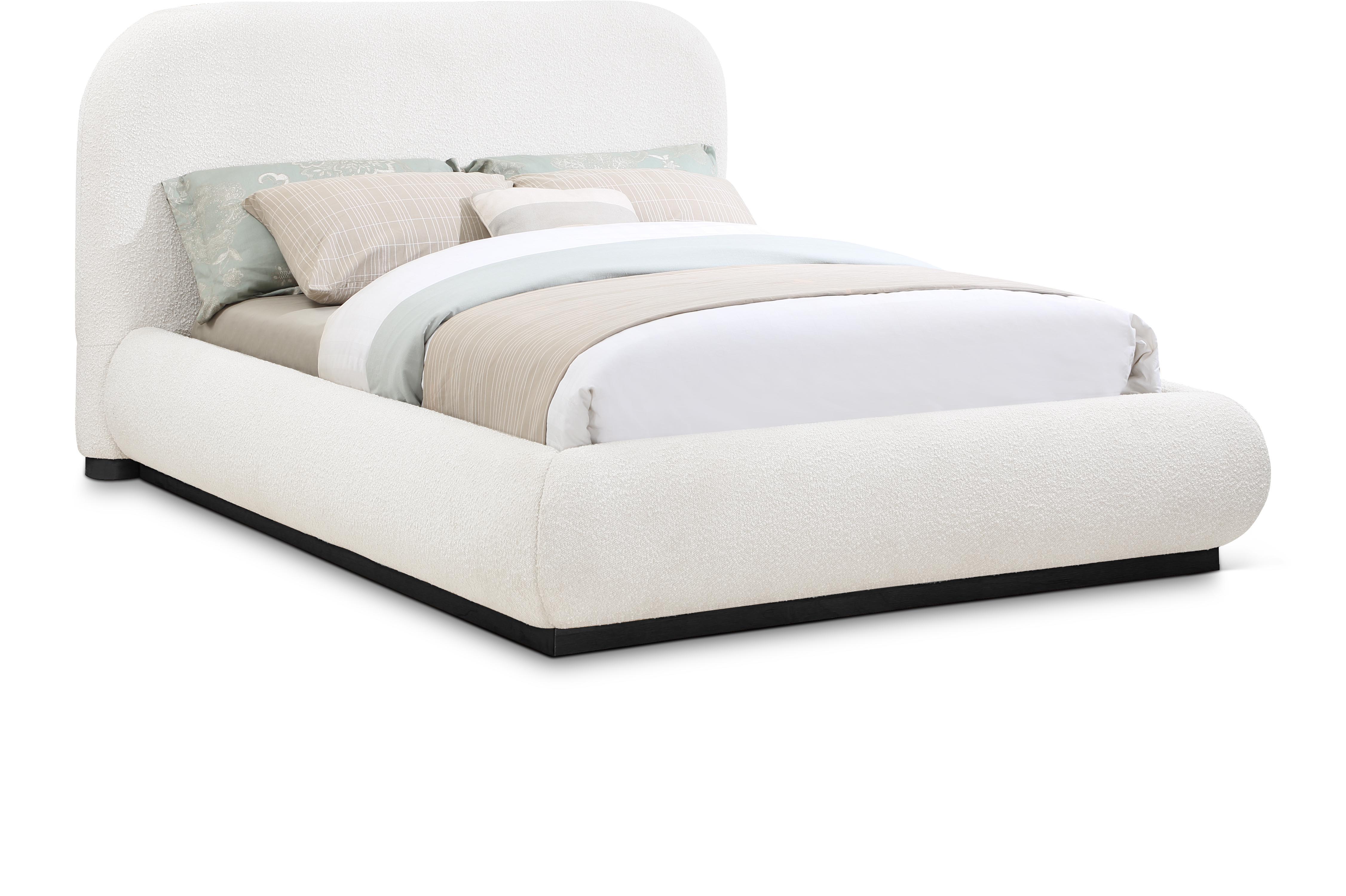 Vaughn - Boucle Queen Bed With Black Base - White