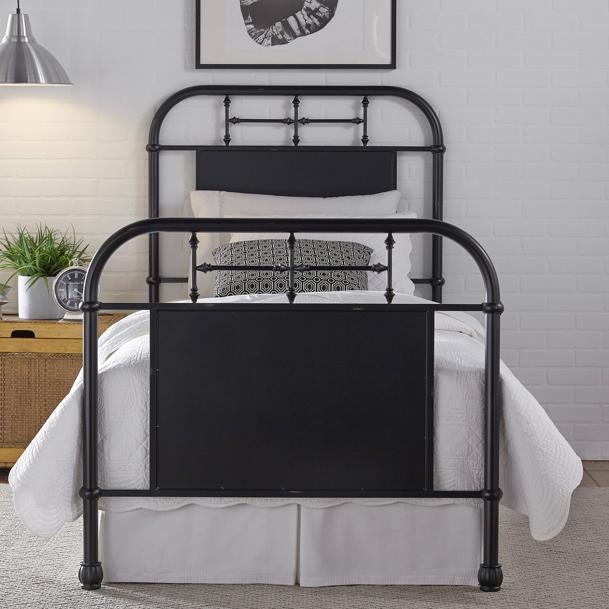 Liberty Furniture Vintage Series - Full Metal Bed - Black