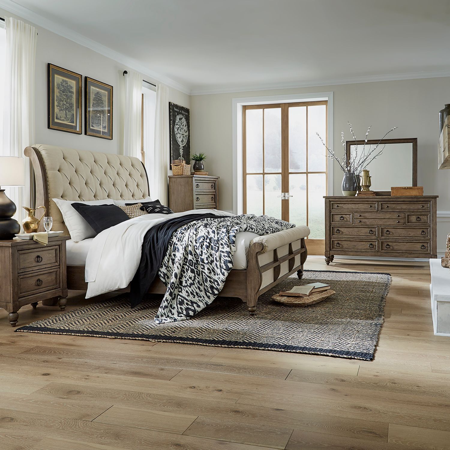 Liberty Furniture Americana Farmhouse - 5 Piece Bedroom Set (California King Sleigh Bed, Dresser & Mirror, Chest, Night Stand) - Brown