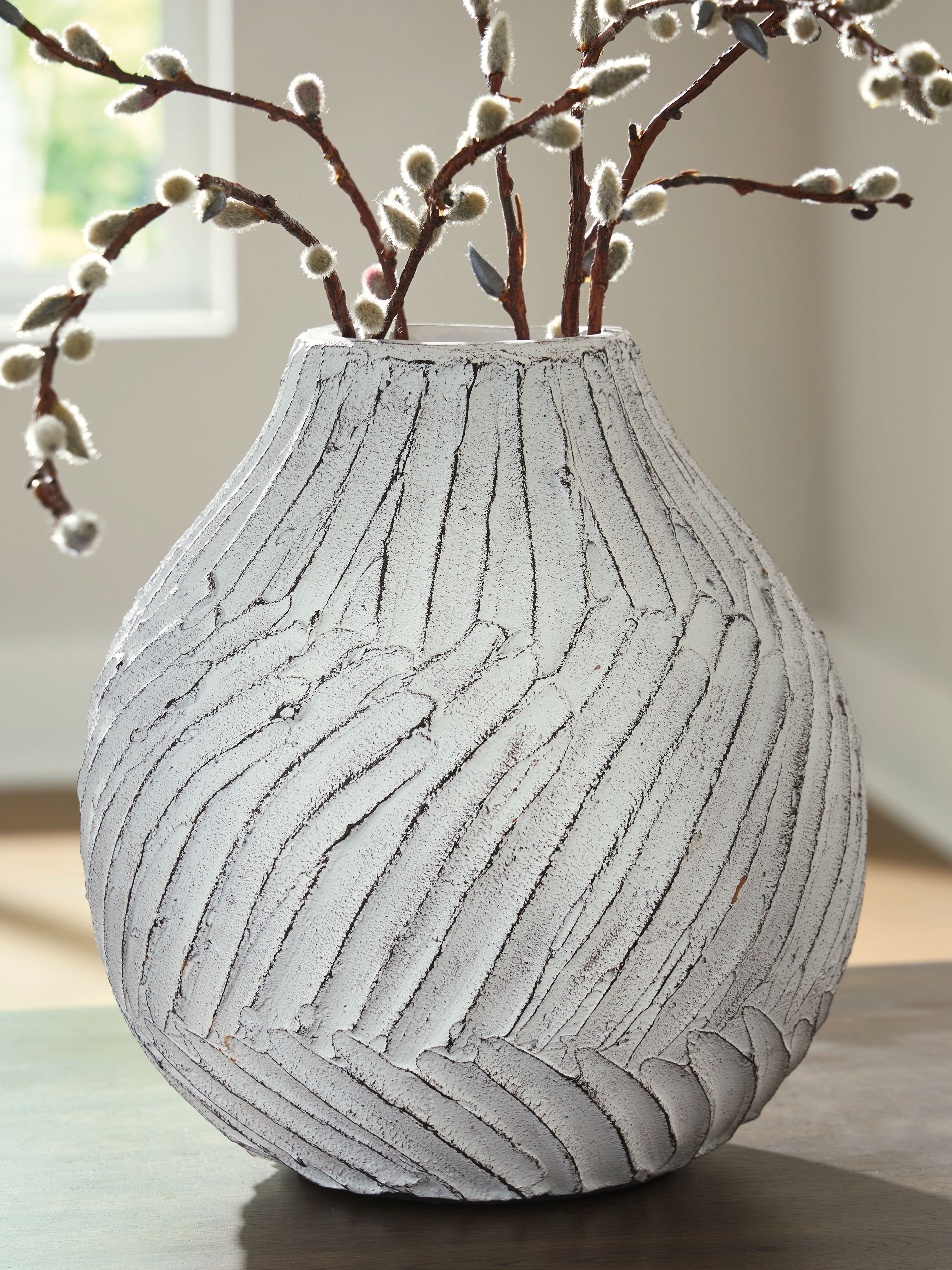 Shelvie - Vase - 10" - Distressed White