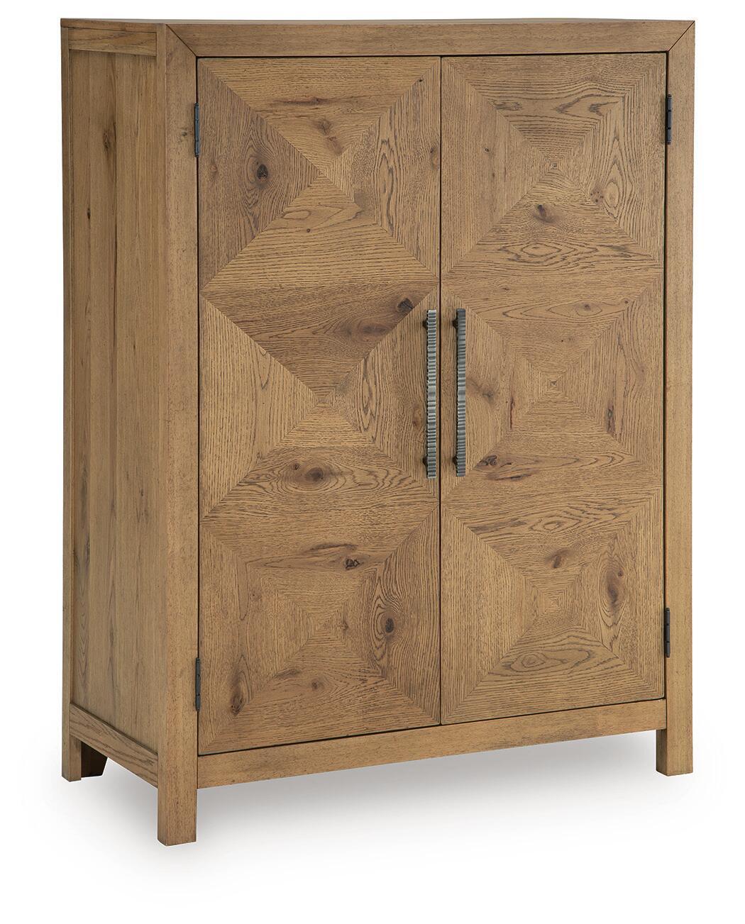 Clayburns – Bar Cabinet – Light Brown