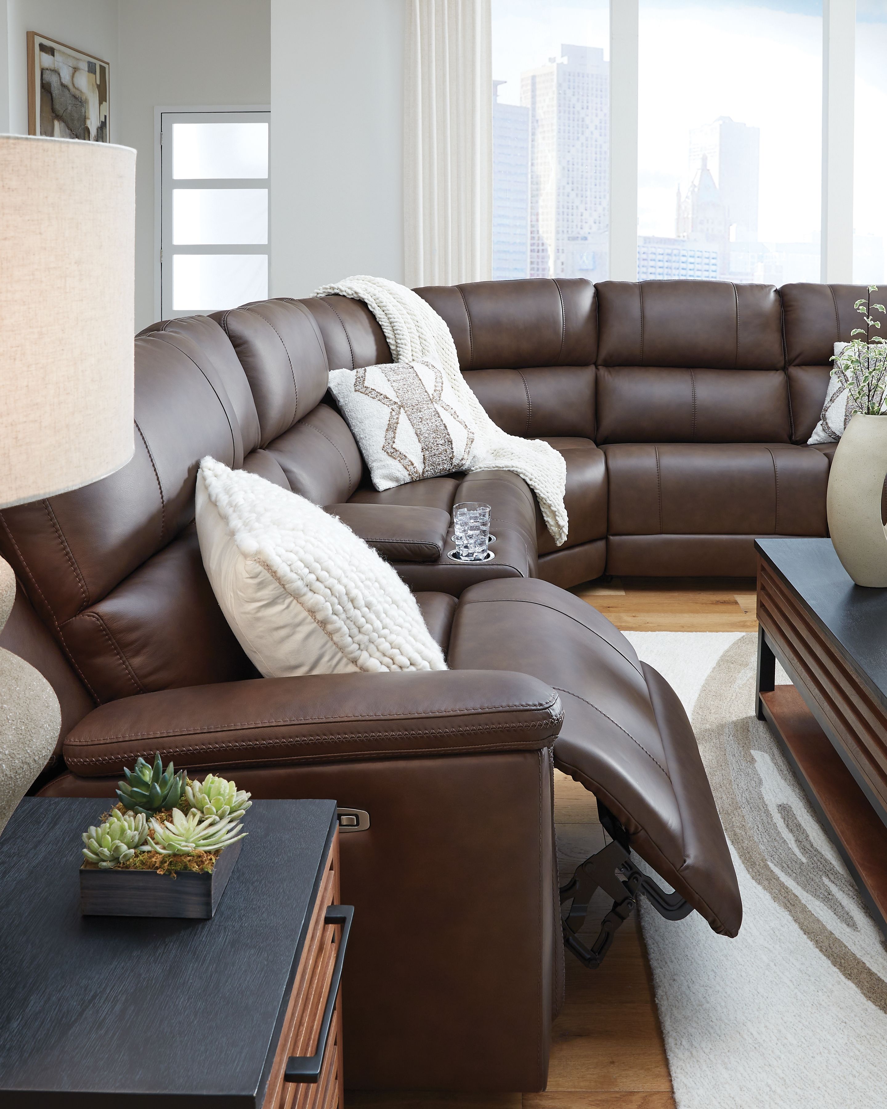 Ashley Furniture Bleckley - 6-Piece Power Reclining Sectional With LAF And RAF Recliners - Espresso - Image 3