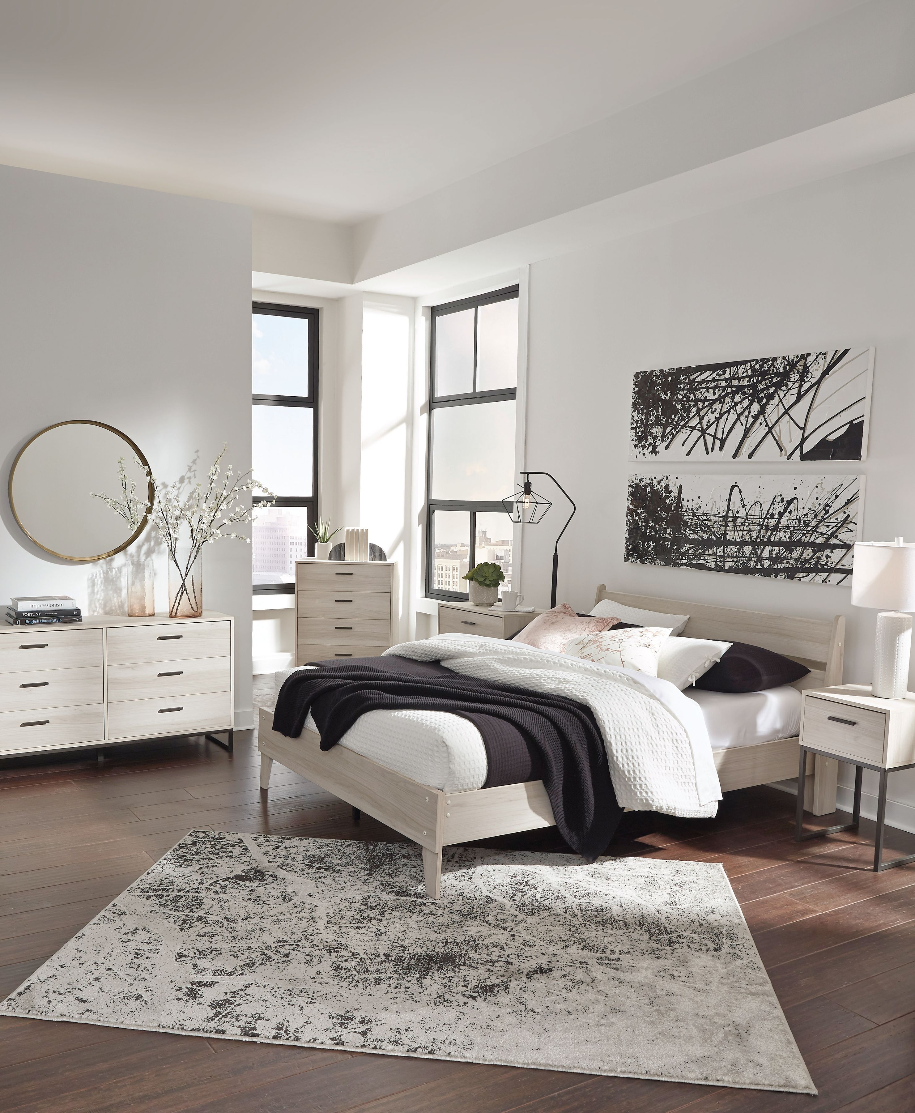 Socalle - 3 Pc. - Dresser, Queen Panel Platform Bed - Natural