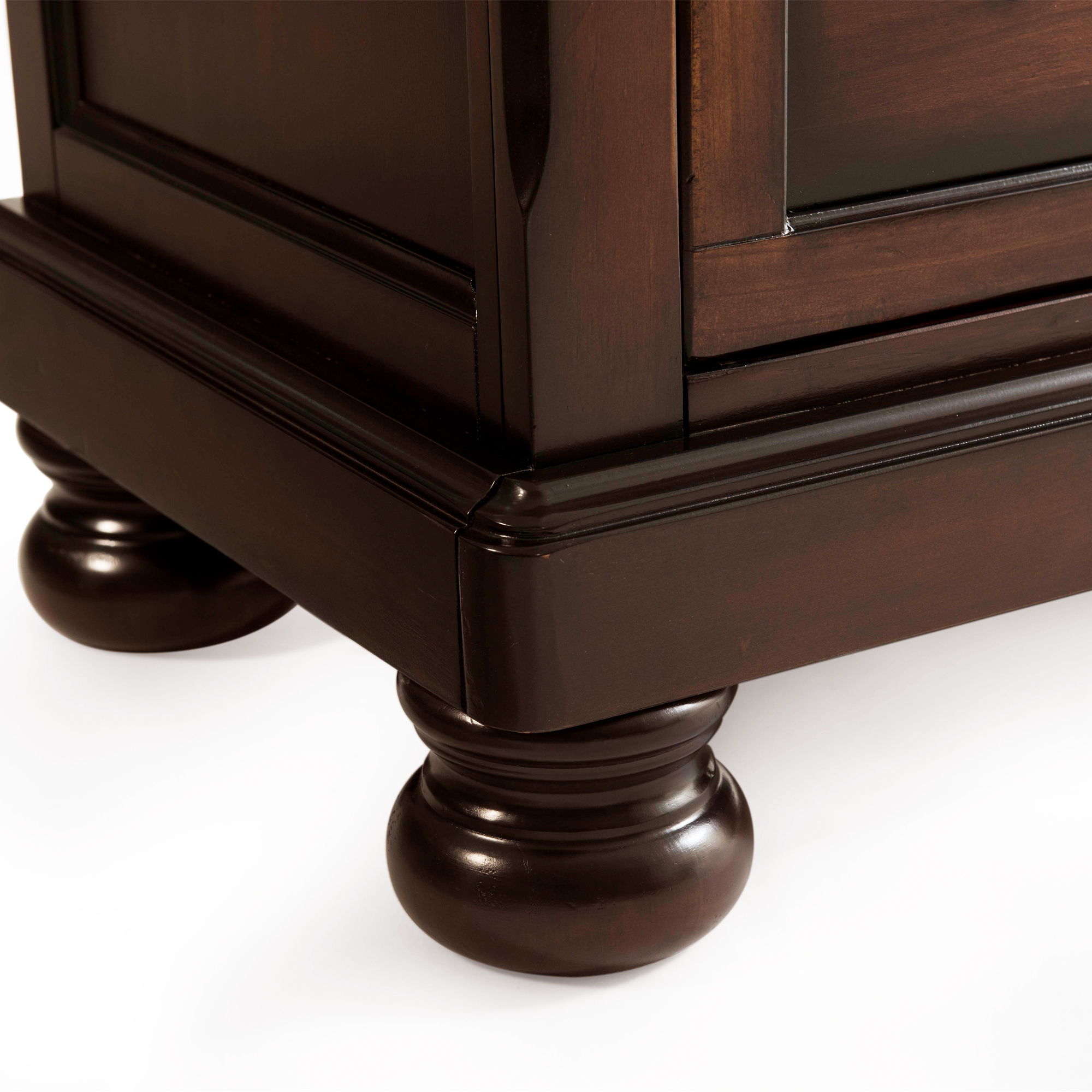 Kingston - Dresser (Sturdy) - Dark Brown
