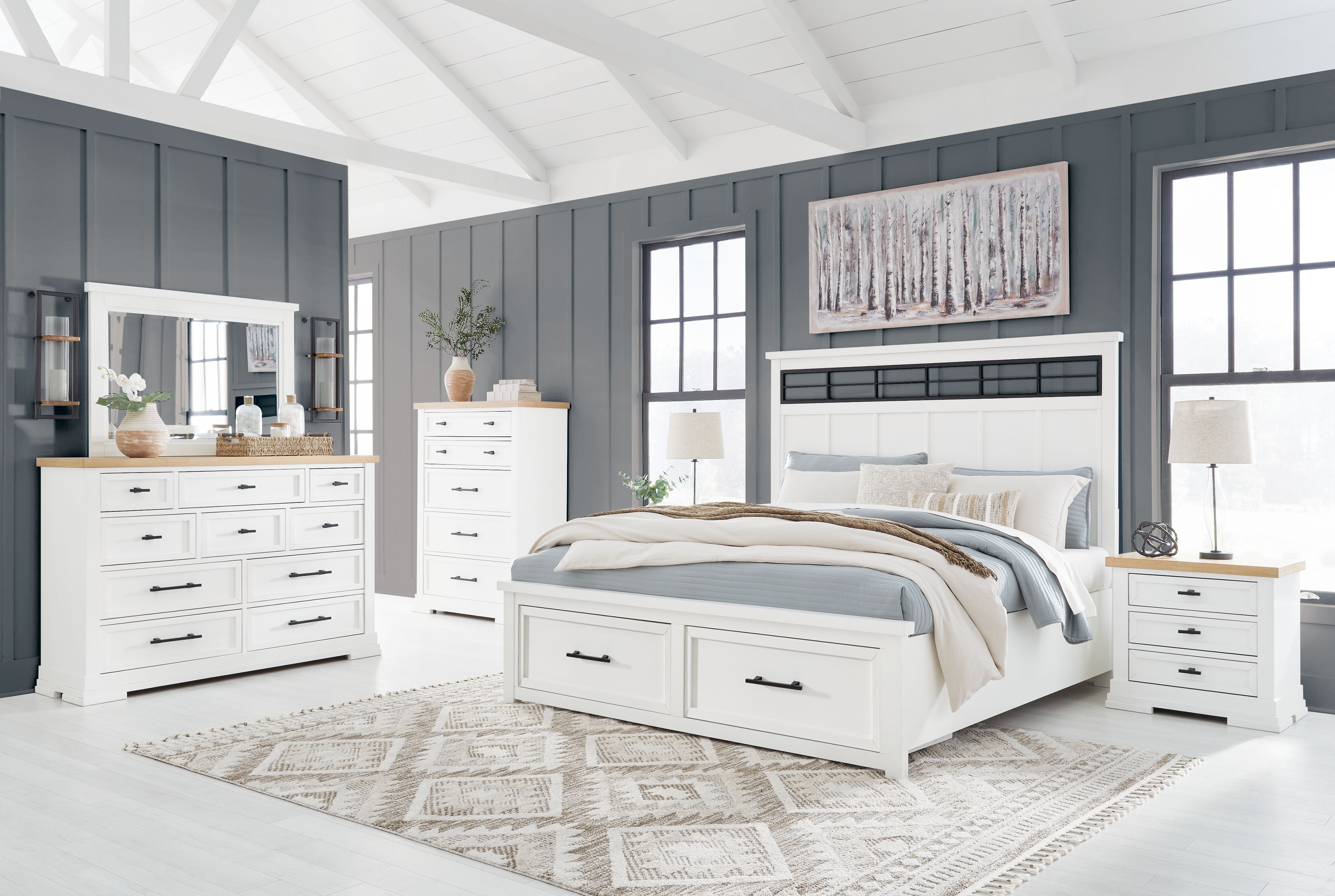 Ashbryn - 5 Pc. - Dresser, Mirror, California King Panel Storage Bed - White / Natural