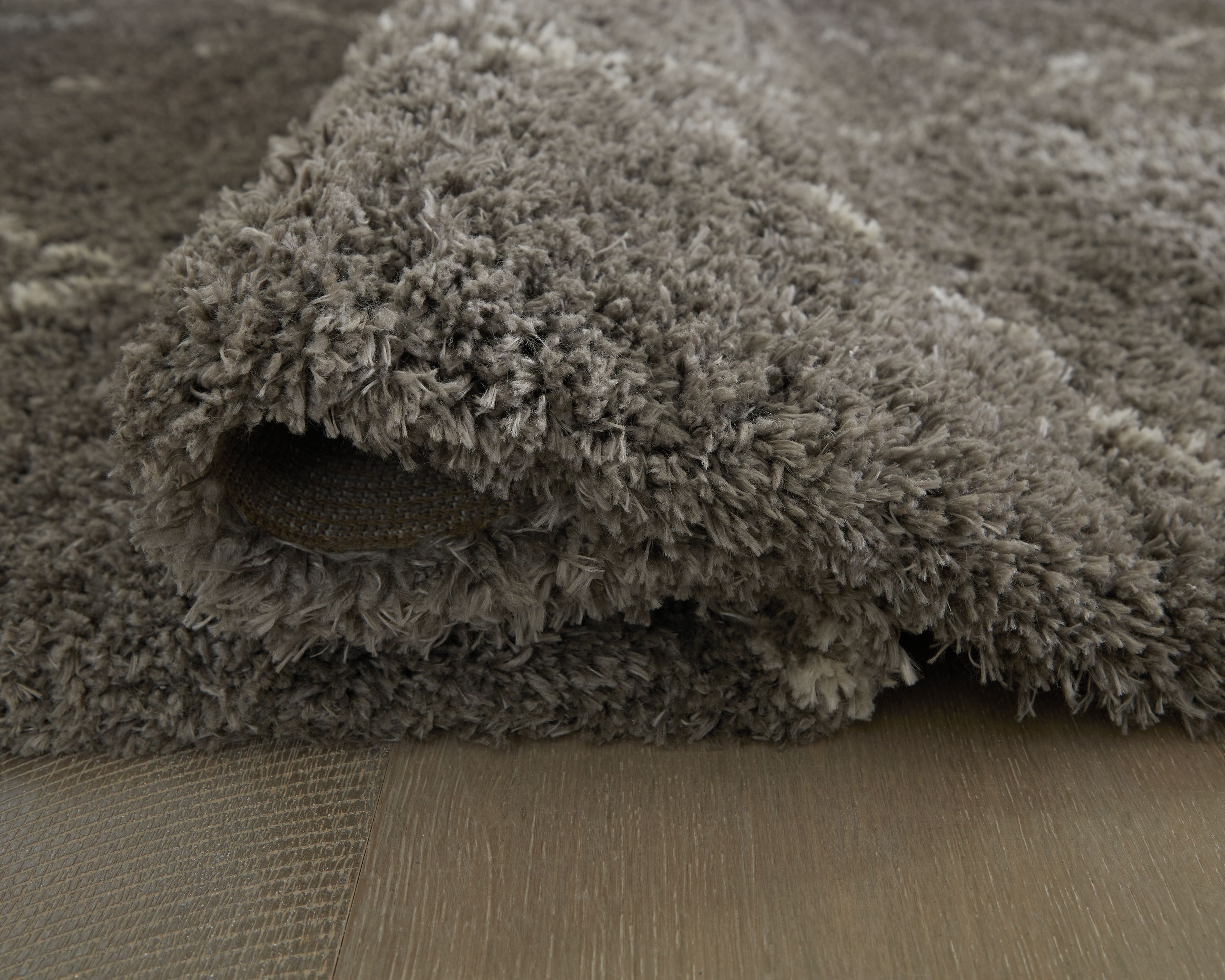 Ashley Furniture Wrenlow - 5' x 7' Rug - Gray / Cream - Image 4