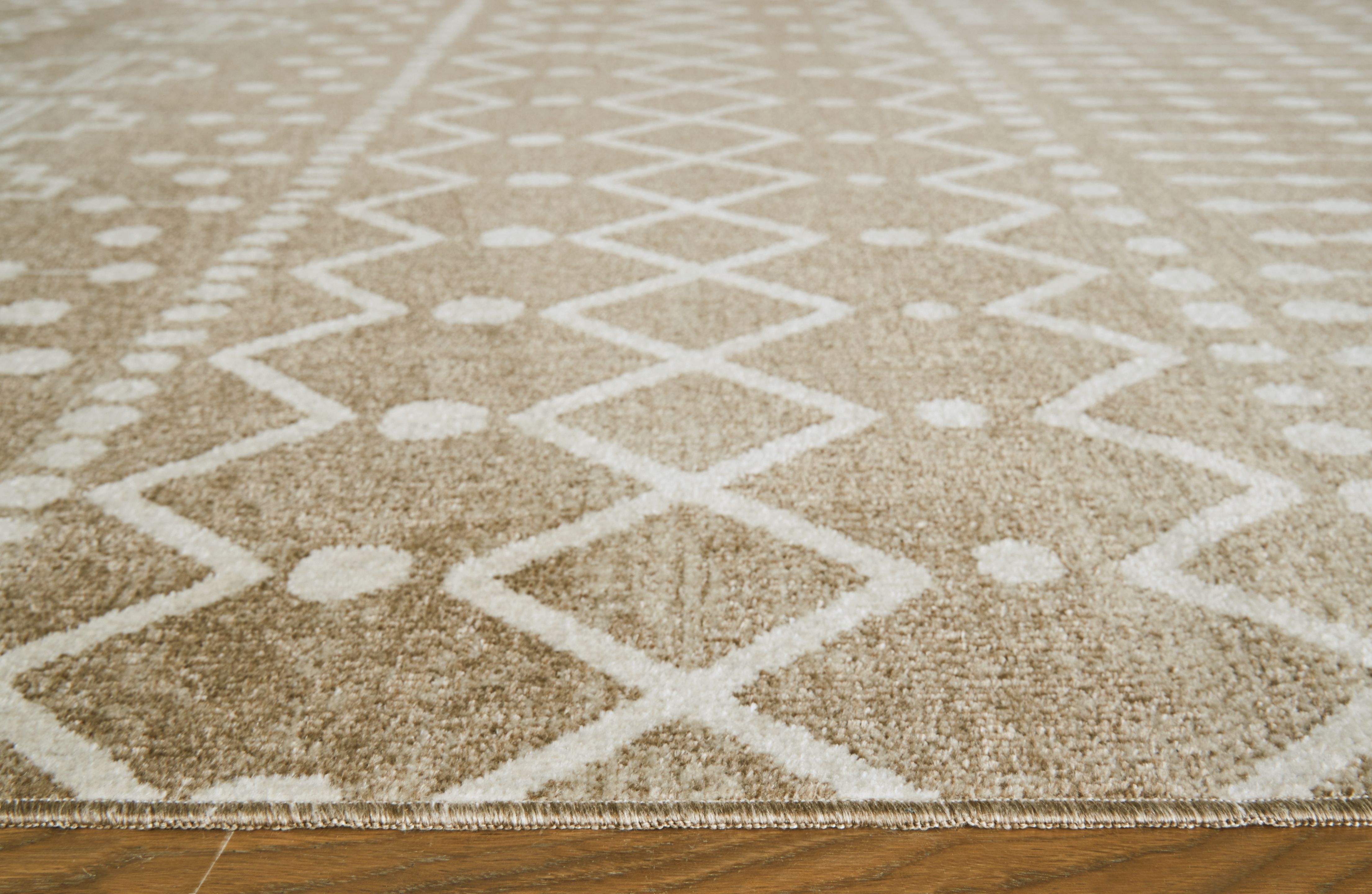 Bunchly - 8' x 10' Rug - Tan / Brown / Cream