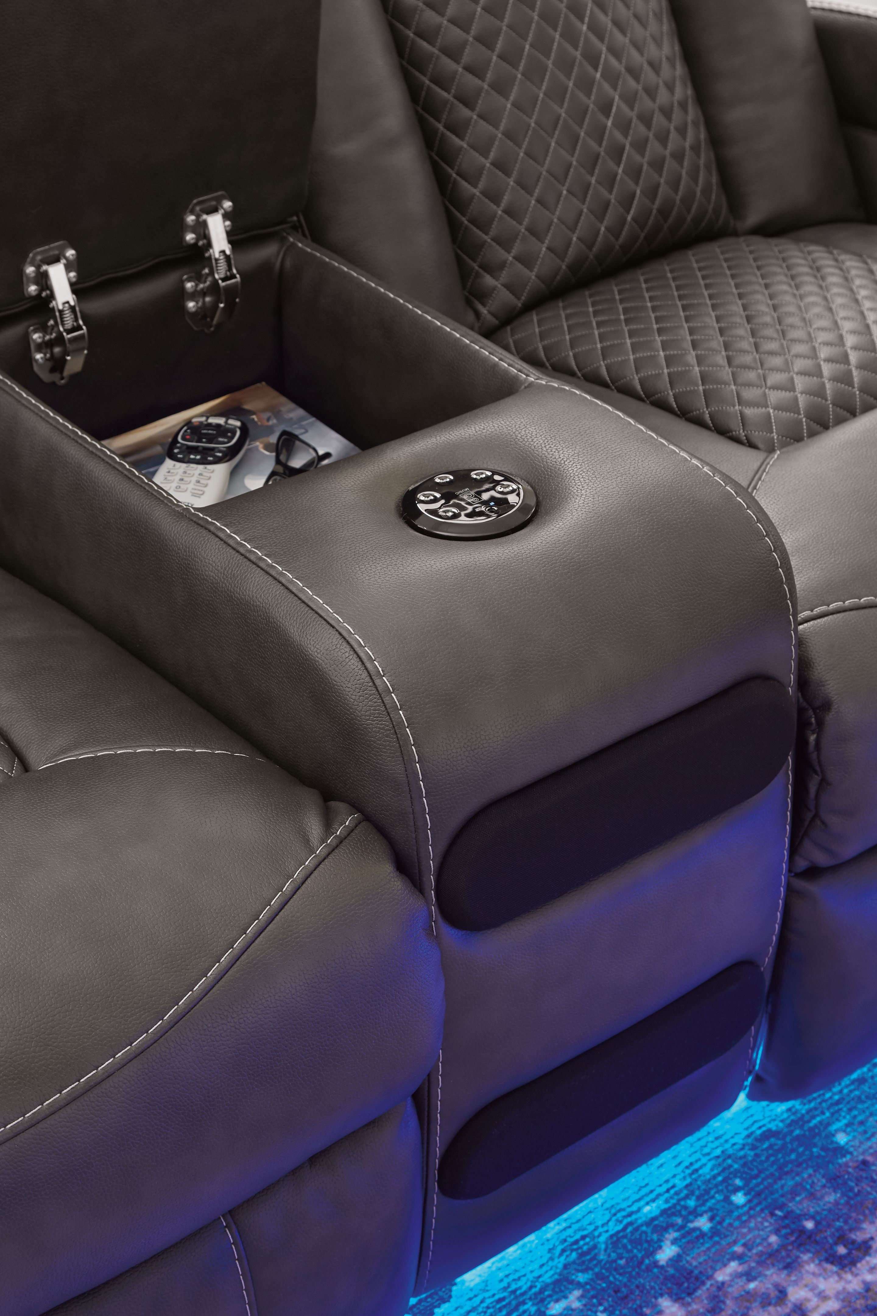 Ashley Furniture Fyne-Dyme - Power Reclining Loveseat with Console/Adj Hdrst - Shadow - Image 9