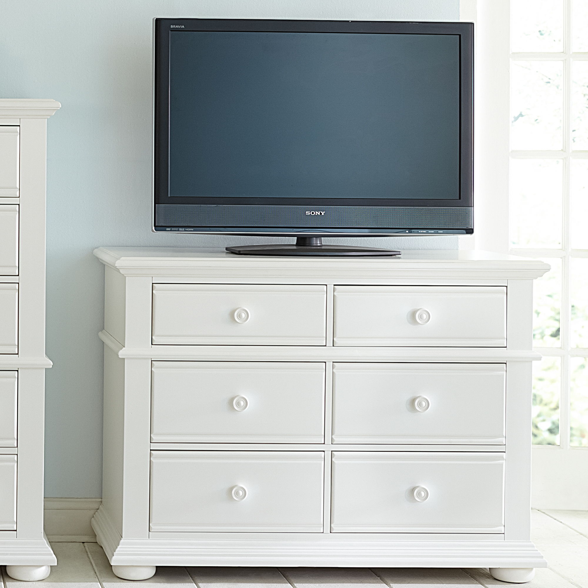 Liberty Furniture Summer House - Media Chest - White
