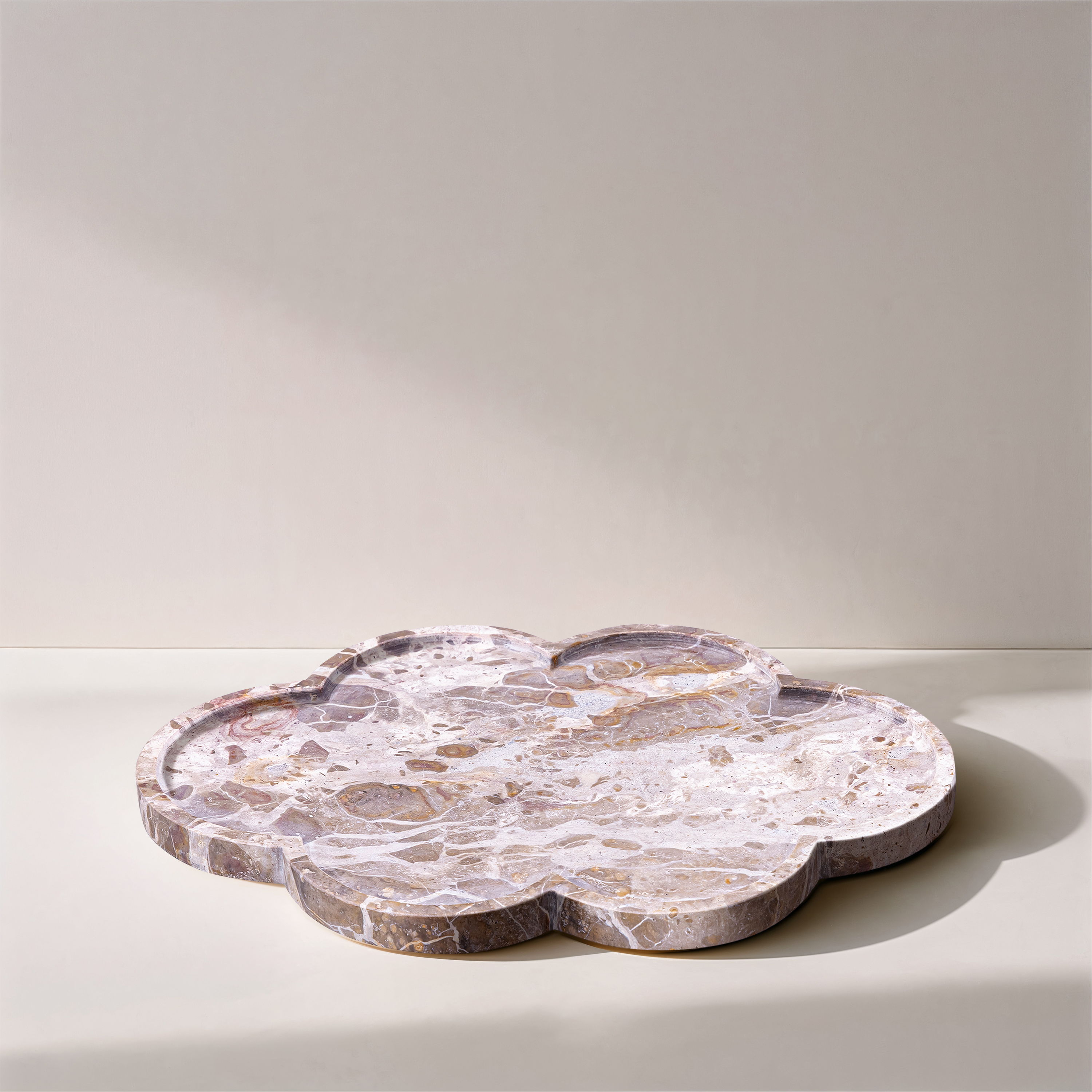 Rimini - Marble Clover Shaped Tray - Beige