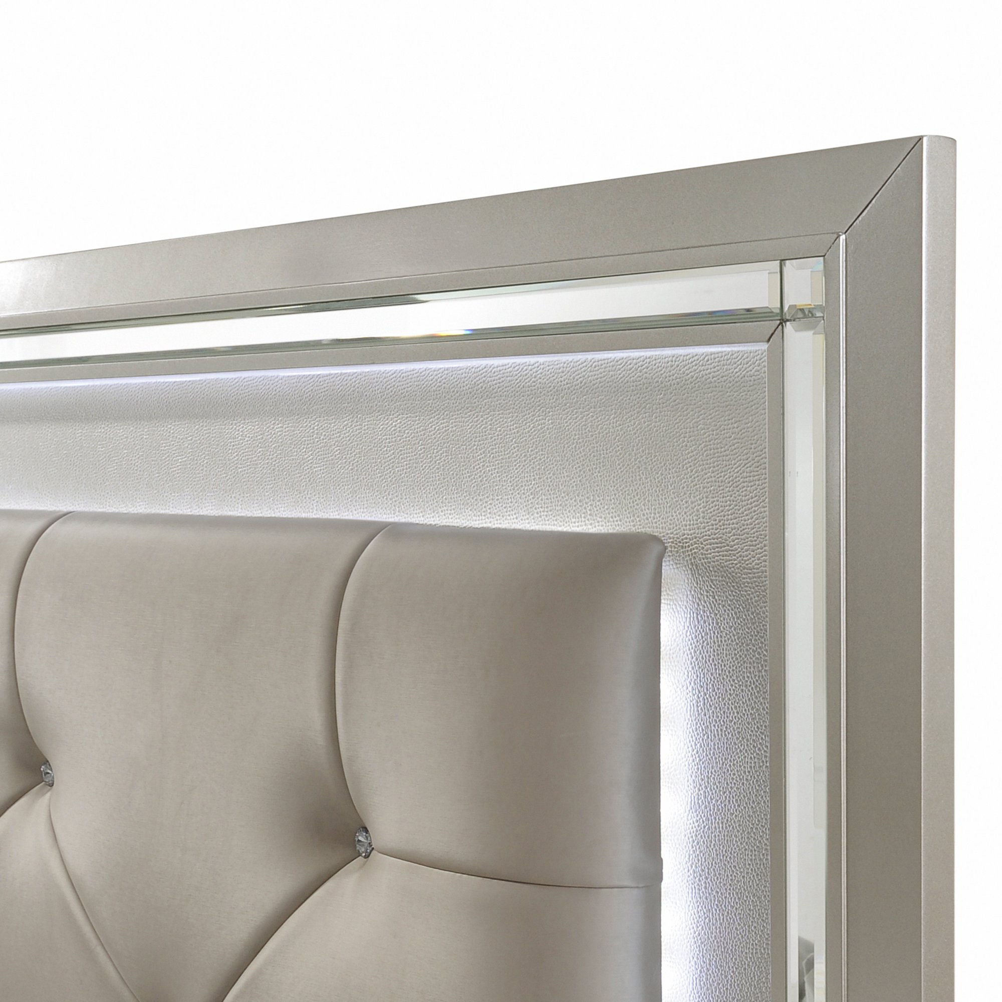 Platinum - King Platform Storage Bed - Сhampagne