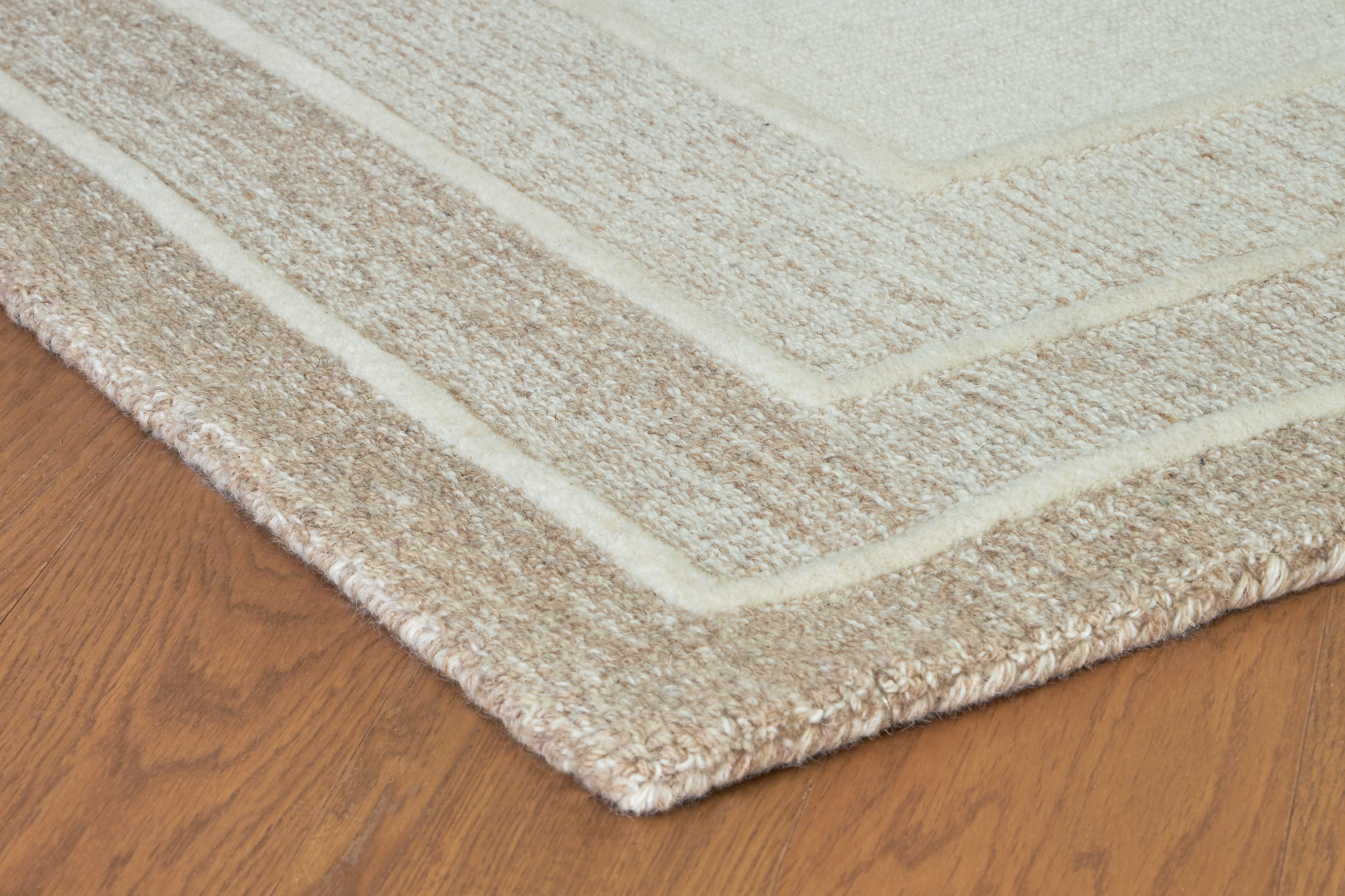 TeeLGan - 10' x 14' Rug - Ivory / Tan