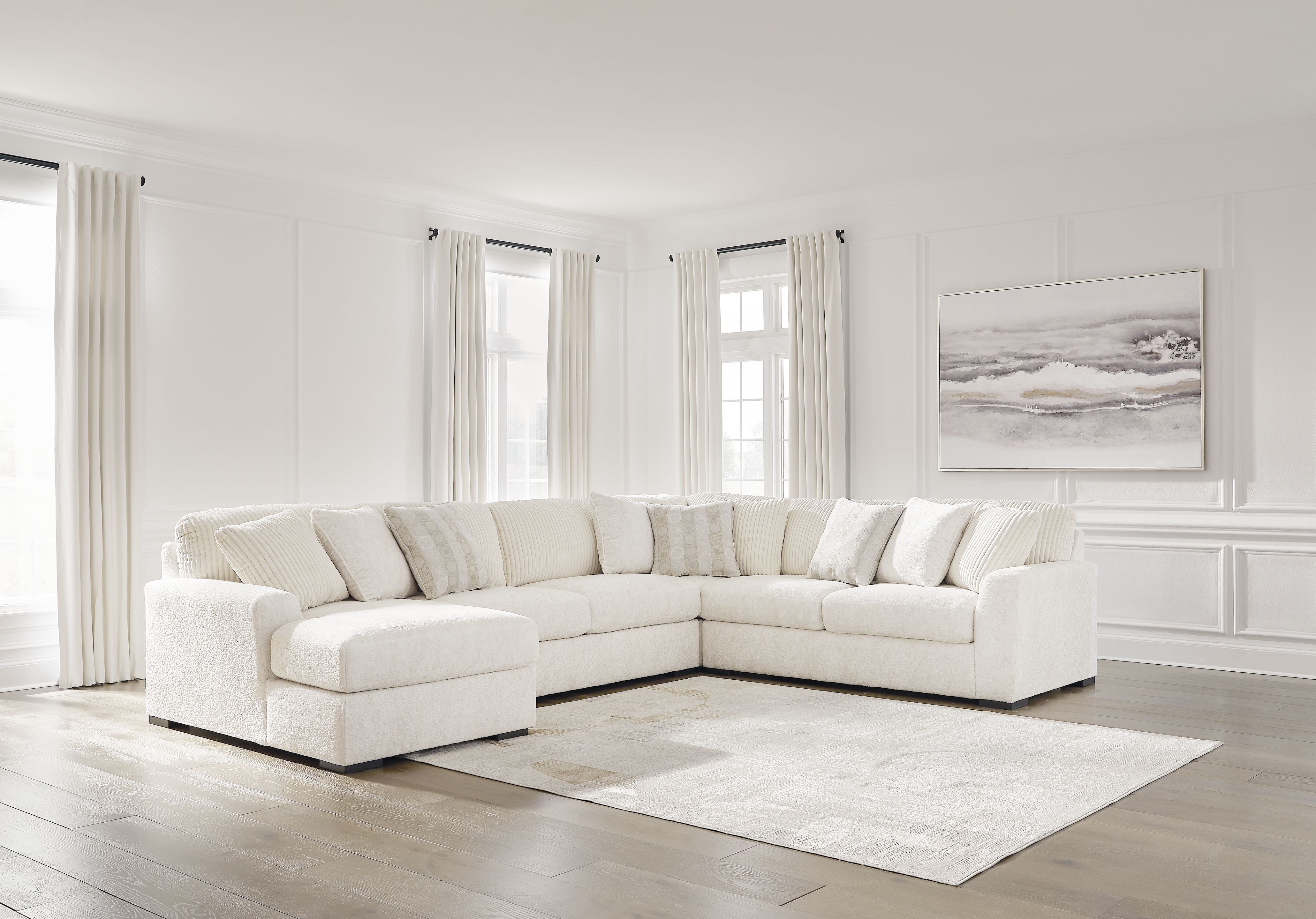 Chessington - 4-Piece Sectional With Laf Corner Chaise - Ivory