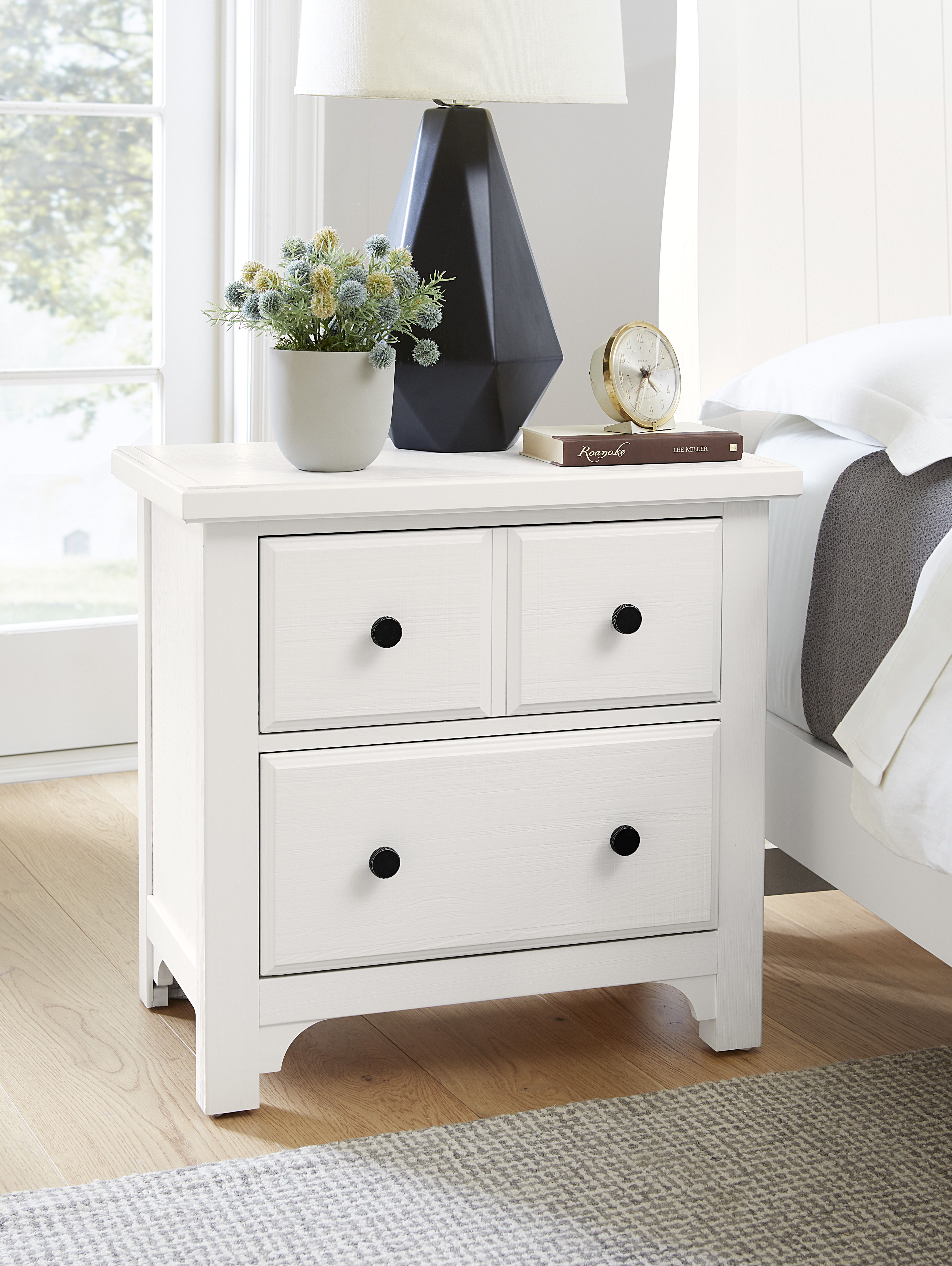 Cool Farmhouse - 2-Drawer Nightstand - Soft White