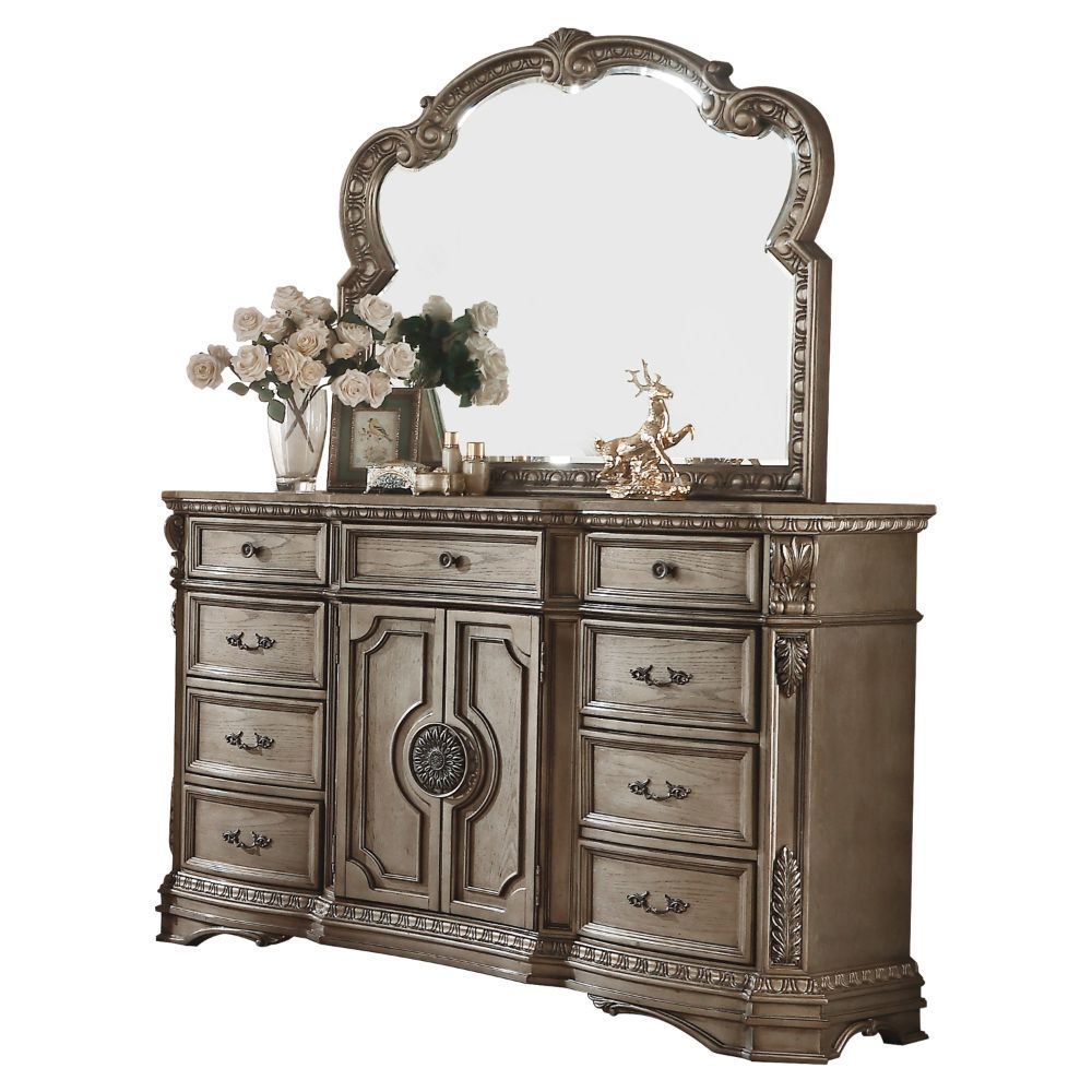 Northville - Dresser With Wooden Top - Antique Silver, beige