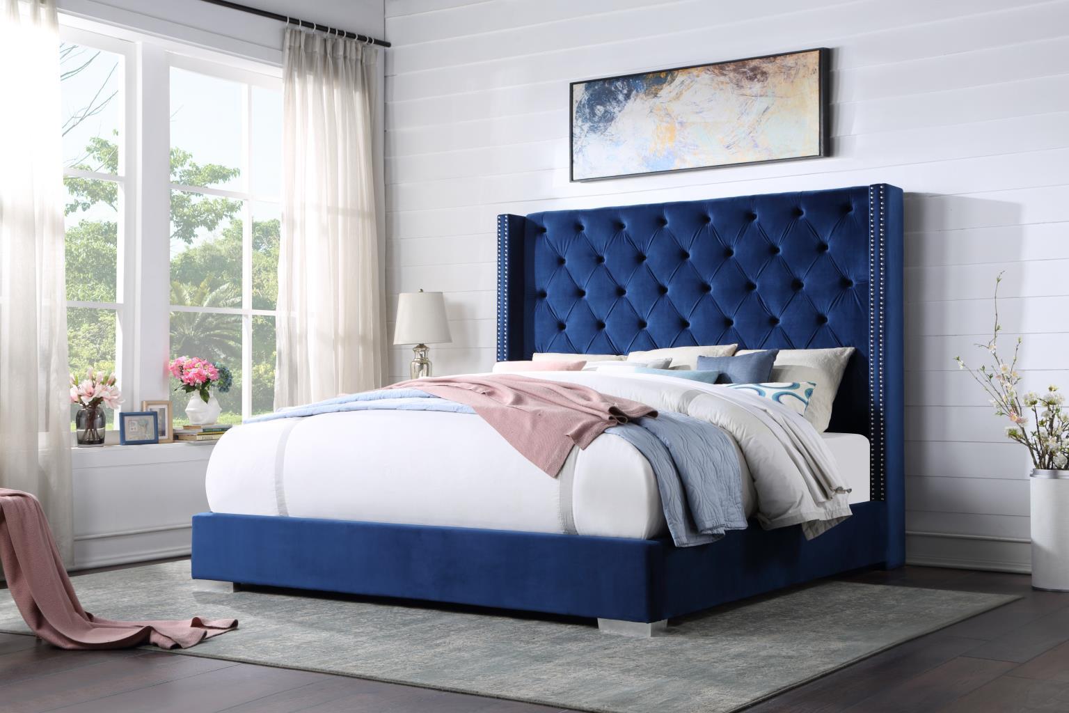 B580 - Velvet Queen Bed - Blue