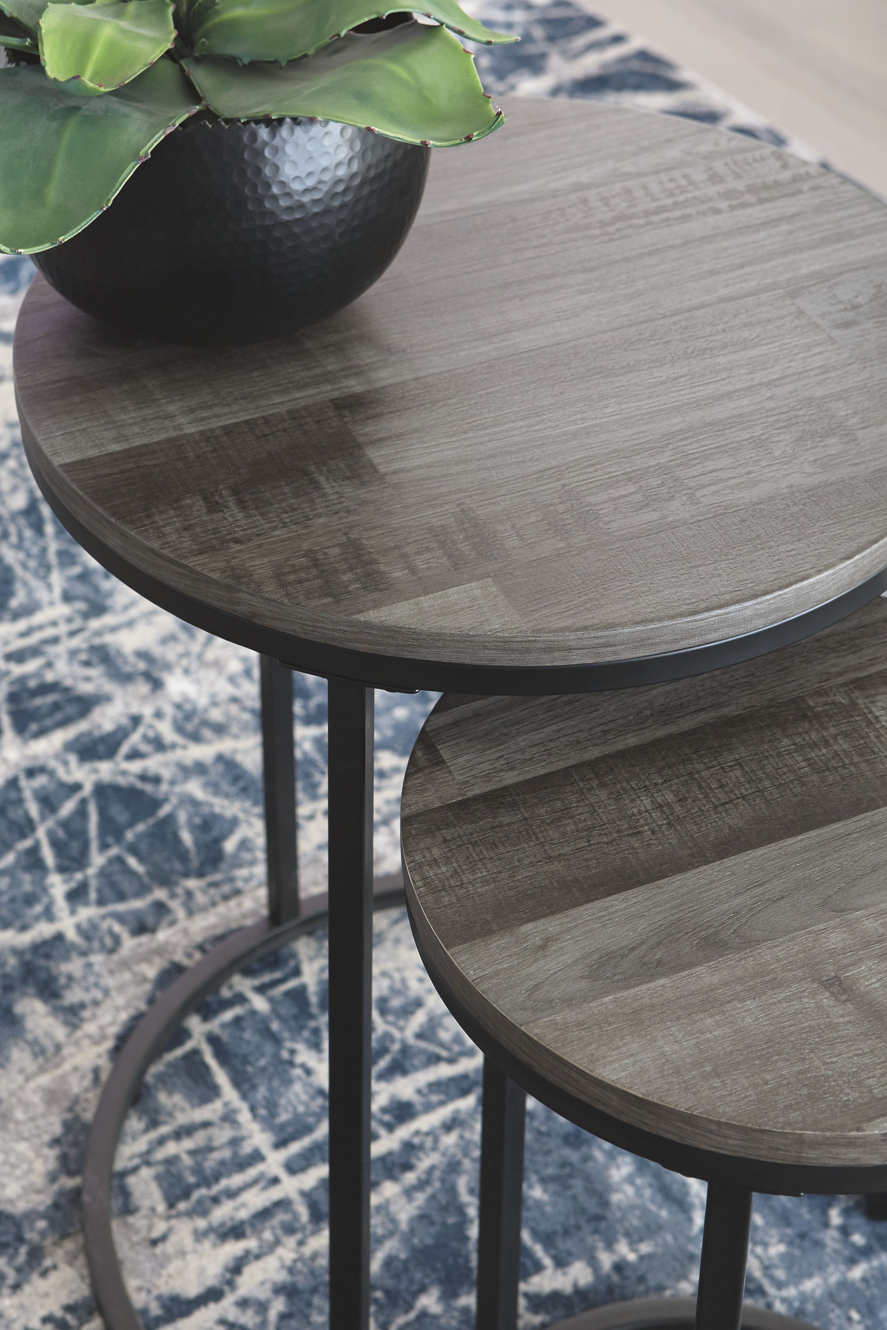 Ashley Furniture Briarsboro - Accent Table Set (Set of 2) - Black / Gray - Image 5