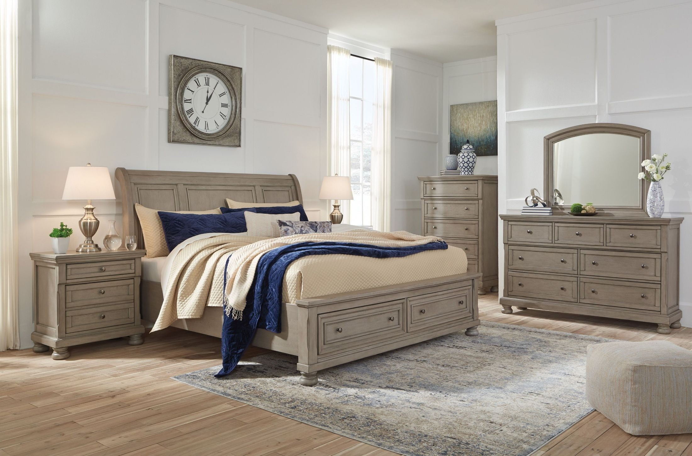 King · 8 Pc · Dresser, Mirror, Chest, King Sleigh Bed with 2 Storage Drawers, 2 Nightstands