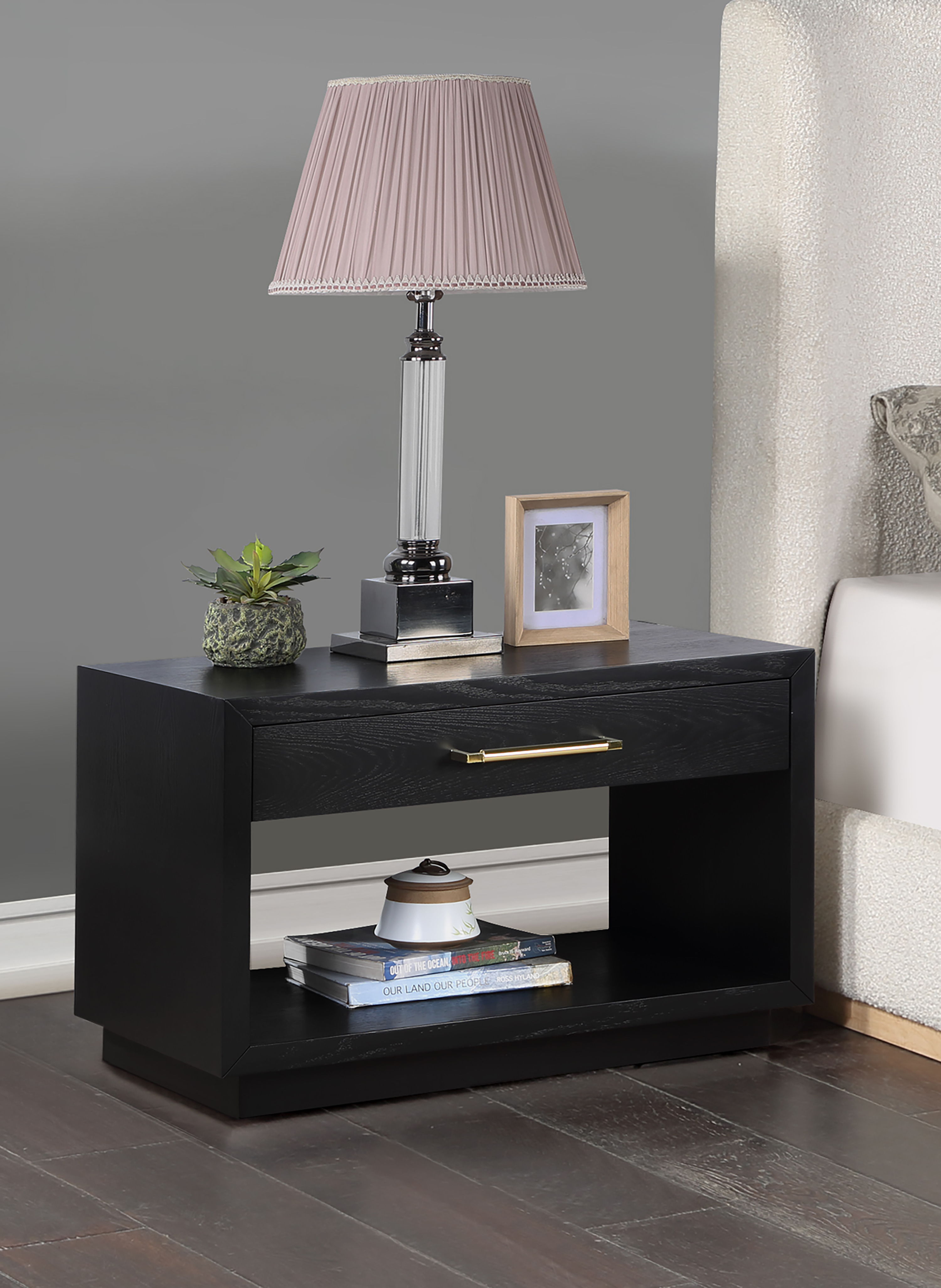 Avery - Night Stand - Black