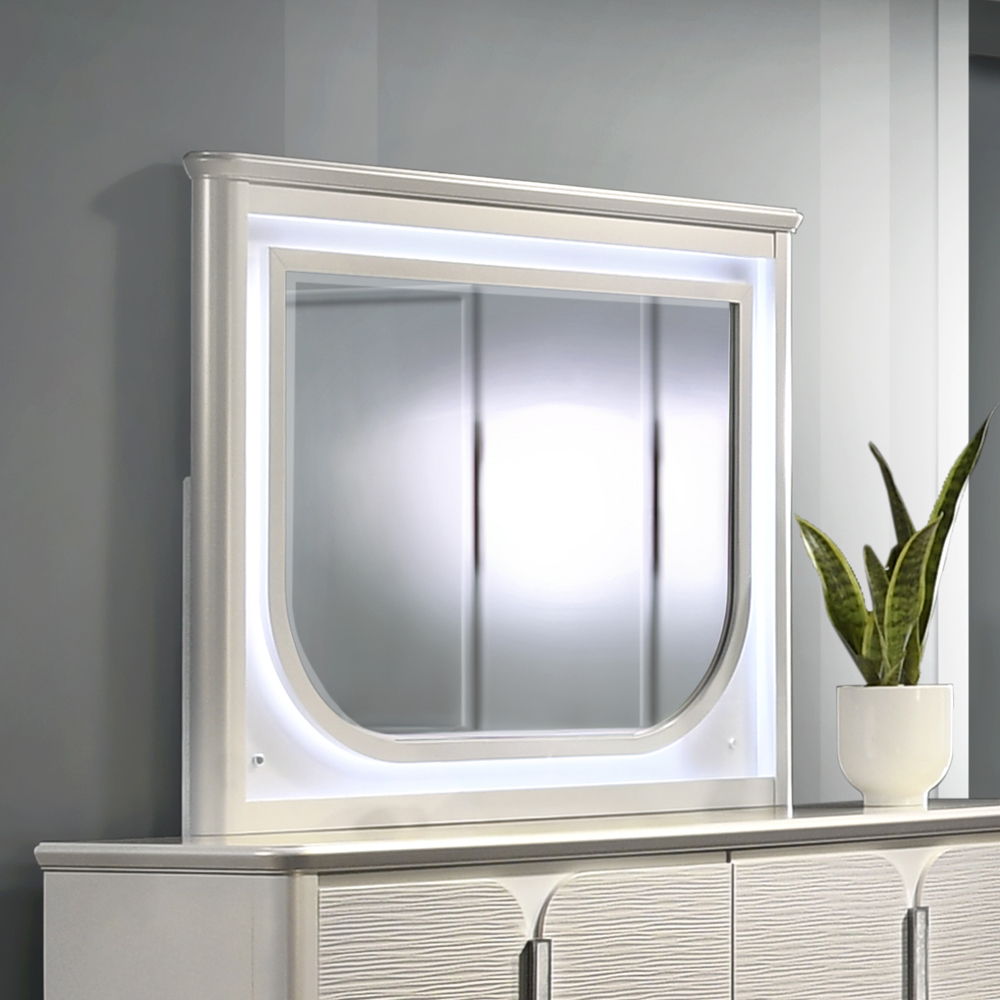 Laveda - Mirror With LED - Pearl White, white, view 2