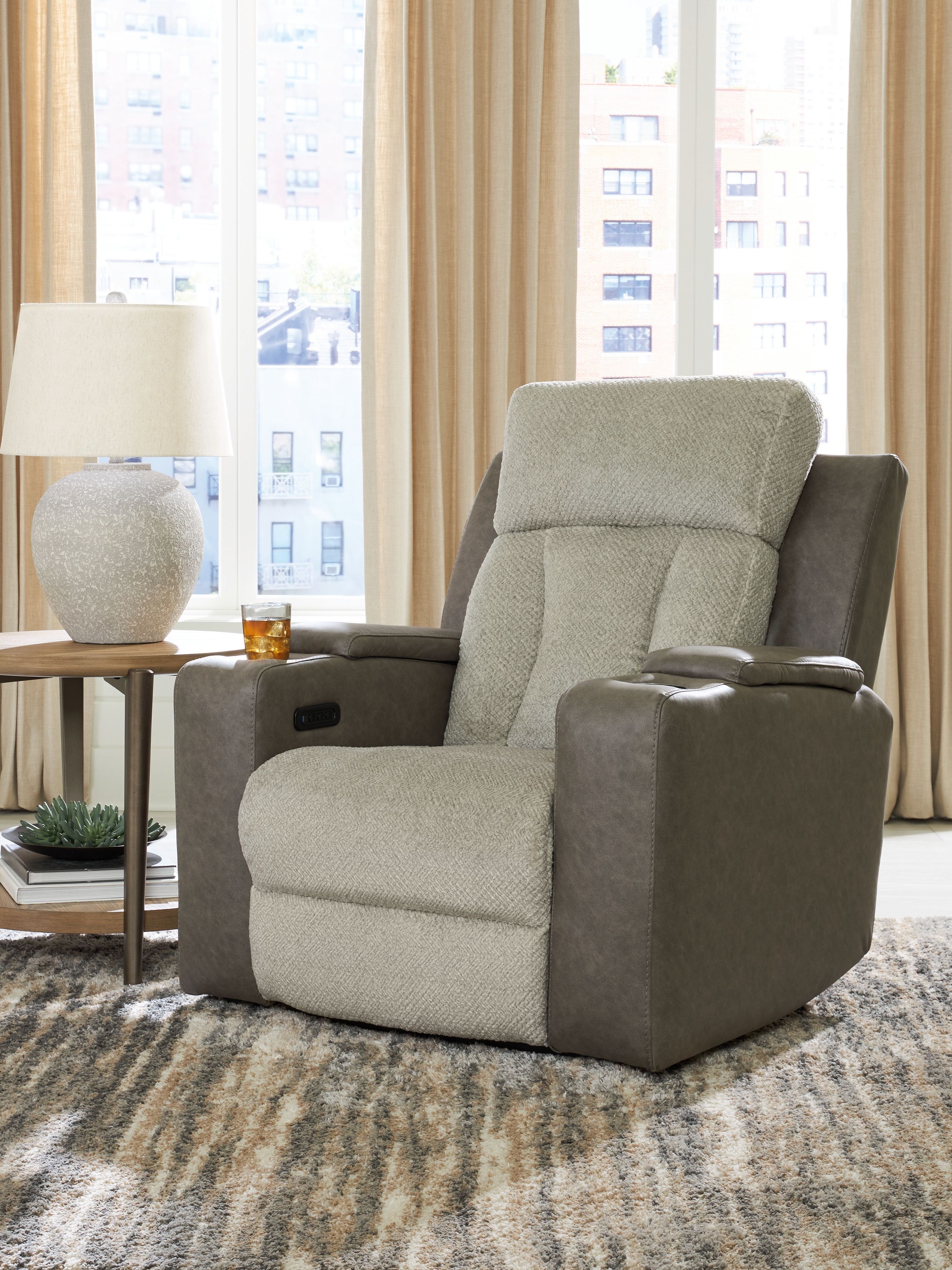 Ashley Furniture WhipLash - Power Recliner With Adj Headrest - Sisal - Image 2