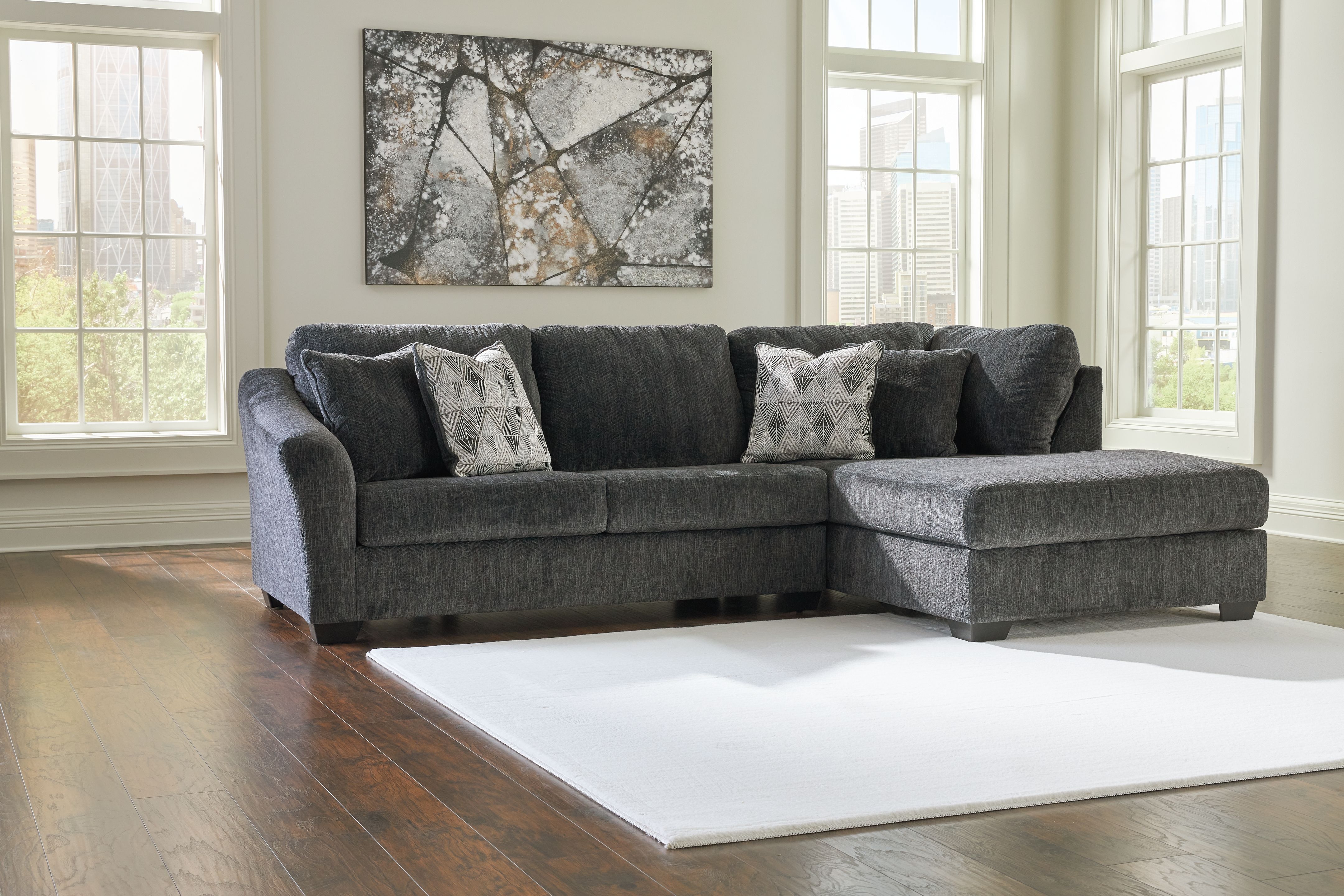 Biddeford - 2-Piece Sleeper Sectional With Raf Corner Chaise - Ebony