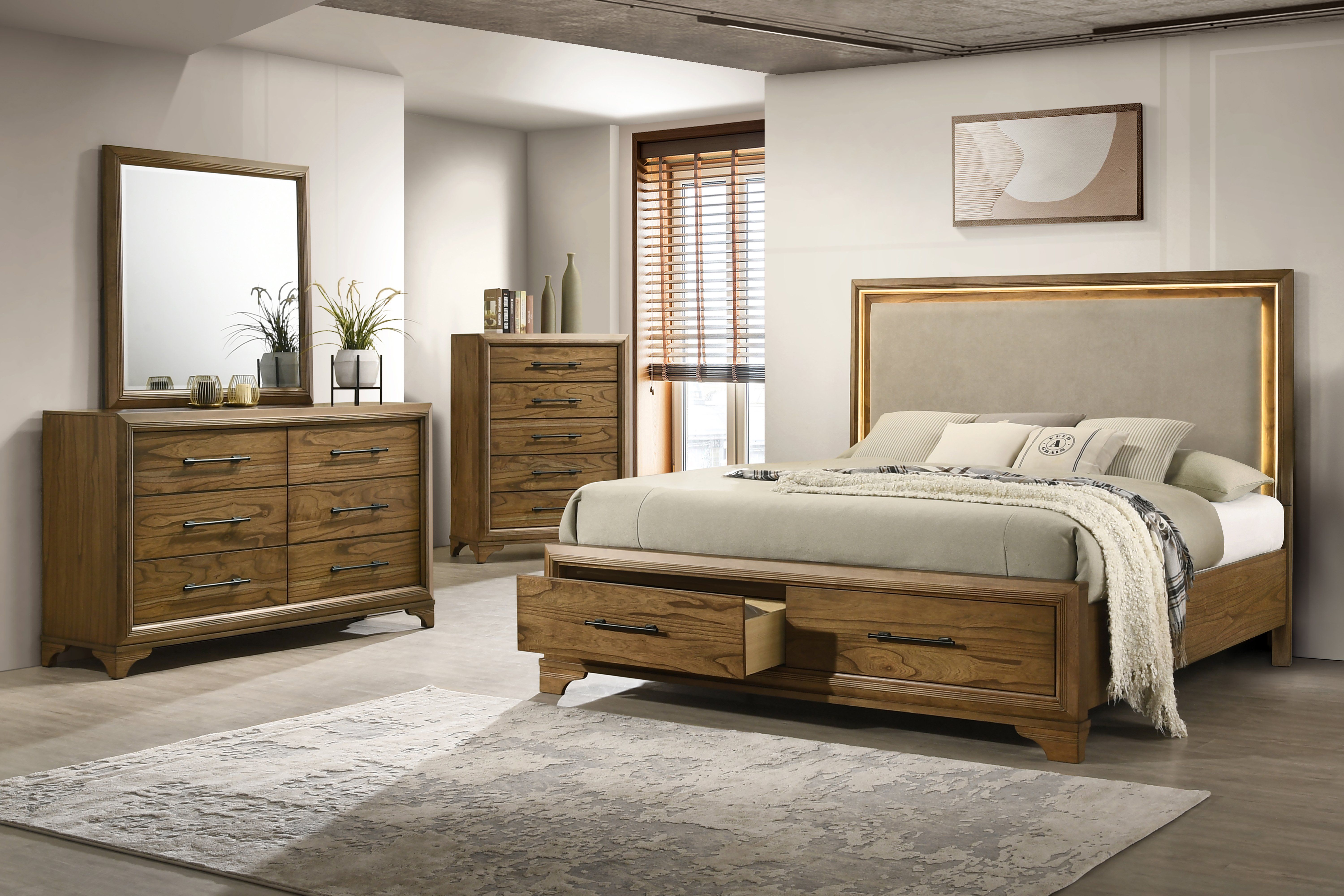 Eastern King · 4 Pc · Bed, Dresser, Mirror, Chest