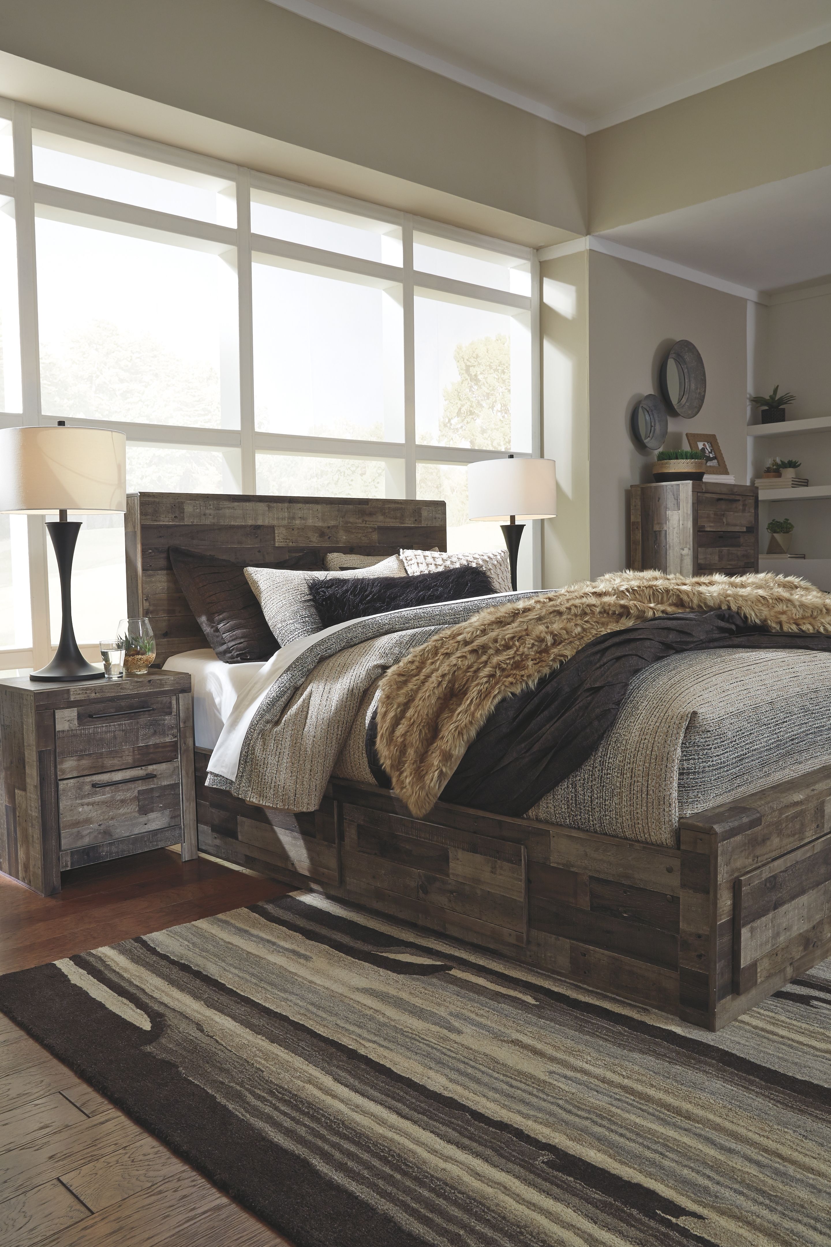 Ashley Furniture Derekson - 9 Pc. - Dresser, Mirror, Queen Panel Bed with 6 Storage Drawers, 2 Nightstands - Multi Gray - Image 9