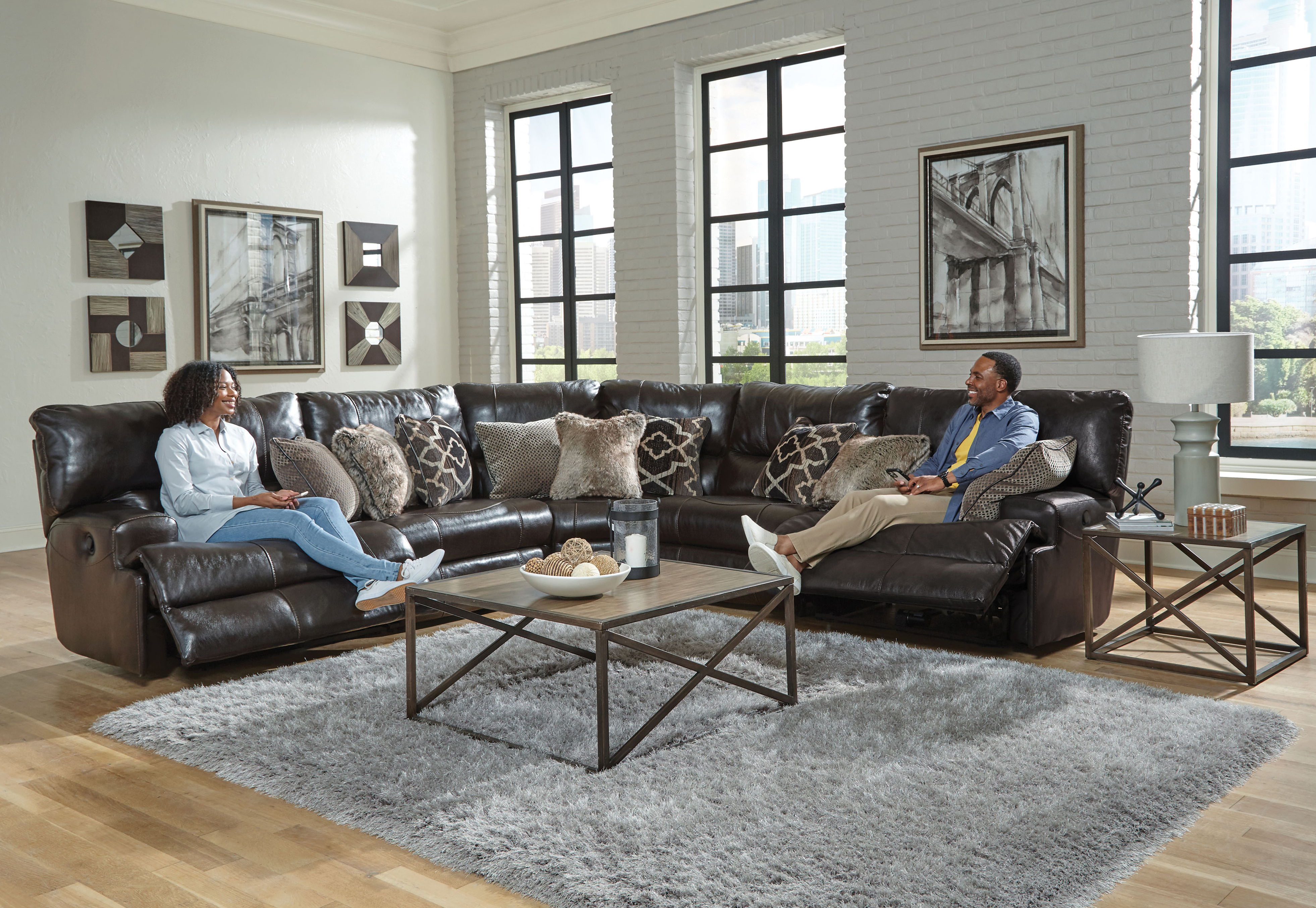 Como - 5 Piece Italian Leather Match Manual Reclining Sectional With 2 Reclining Seats - Chocolate