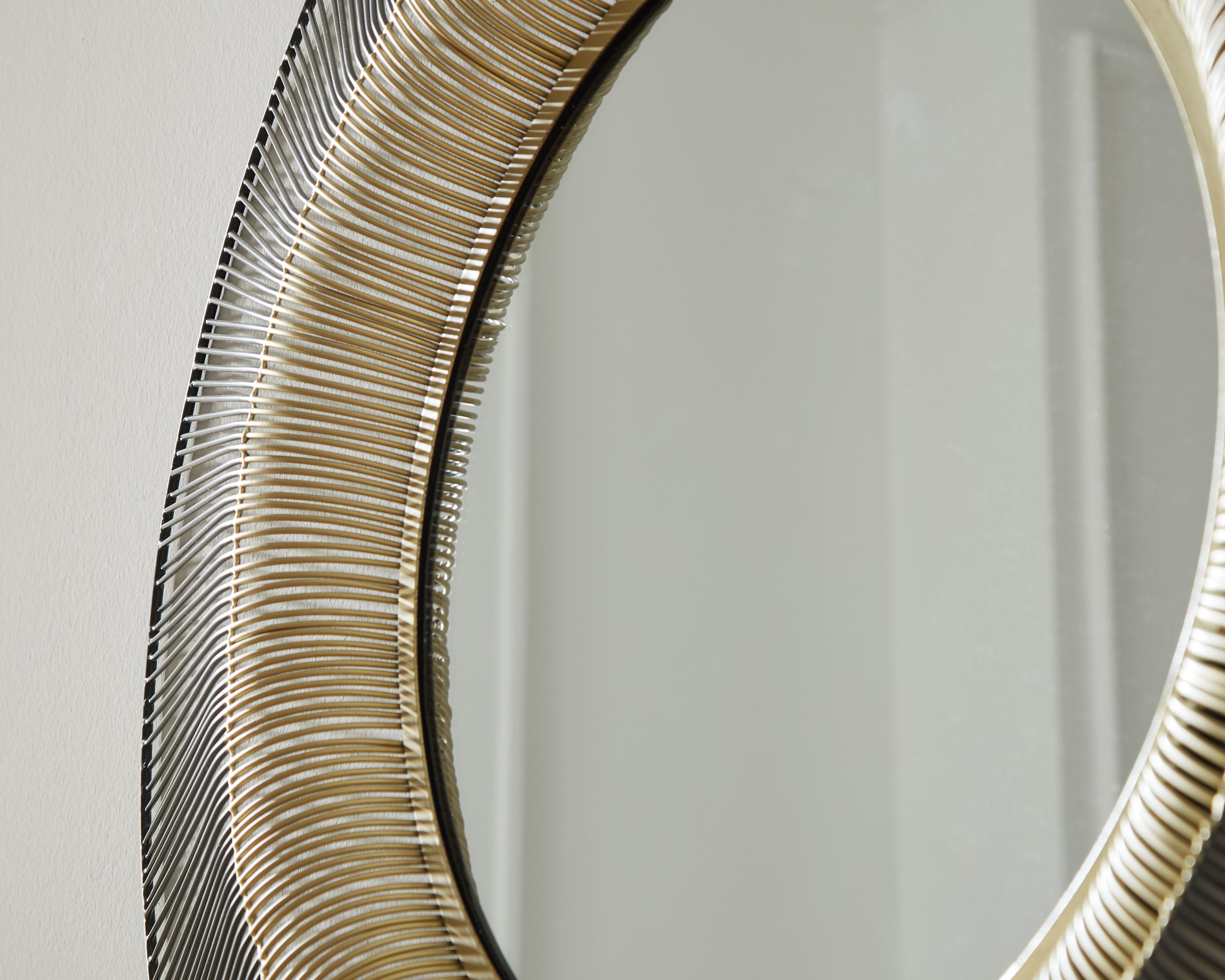 Dallmen - Accent Mirror - Black / Gold Finish, black, view 5
