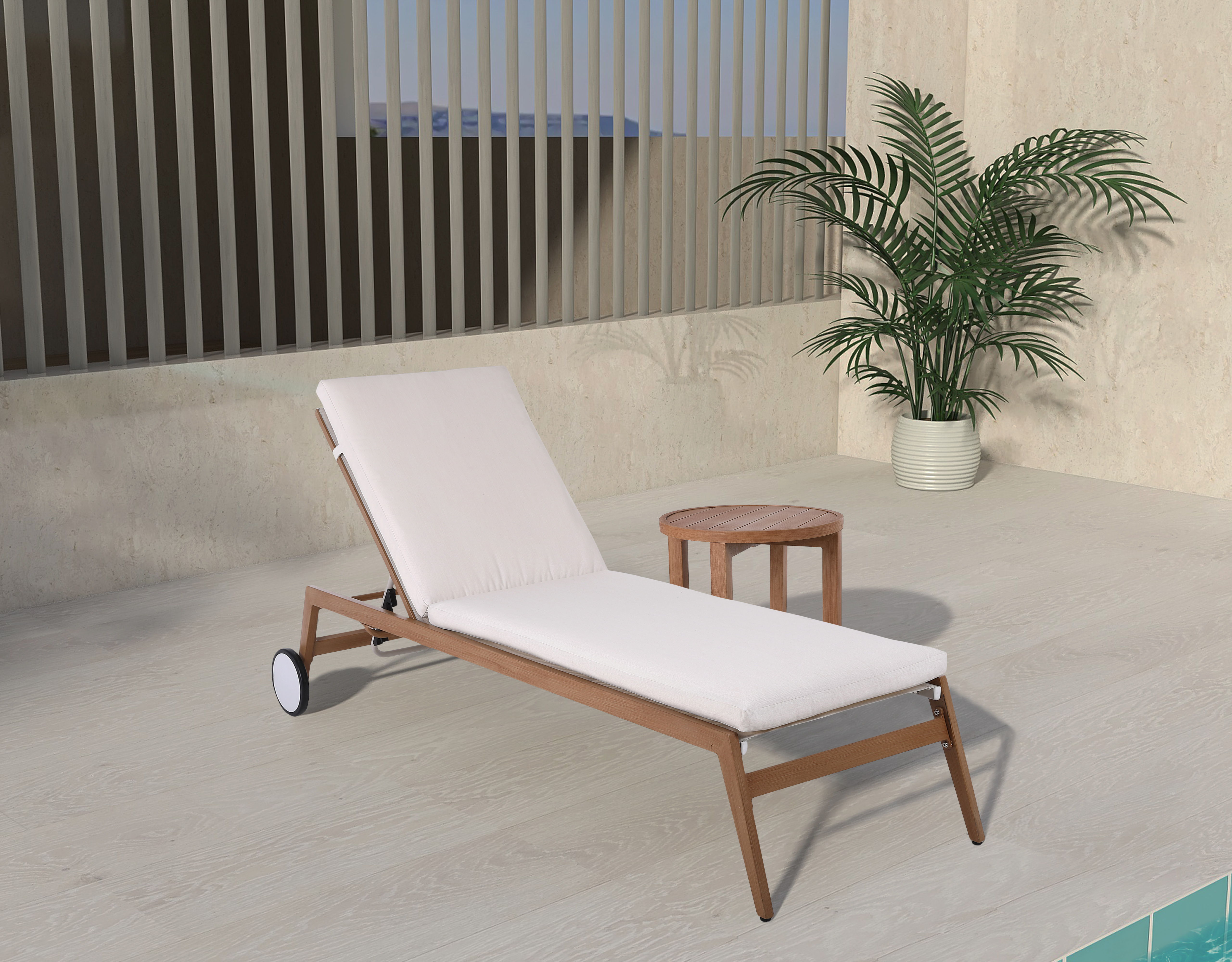 Maui - Water Resistant Outdoor Patio Lounger - Cream
