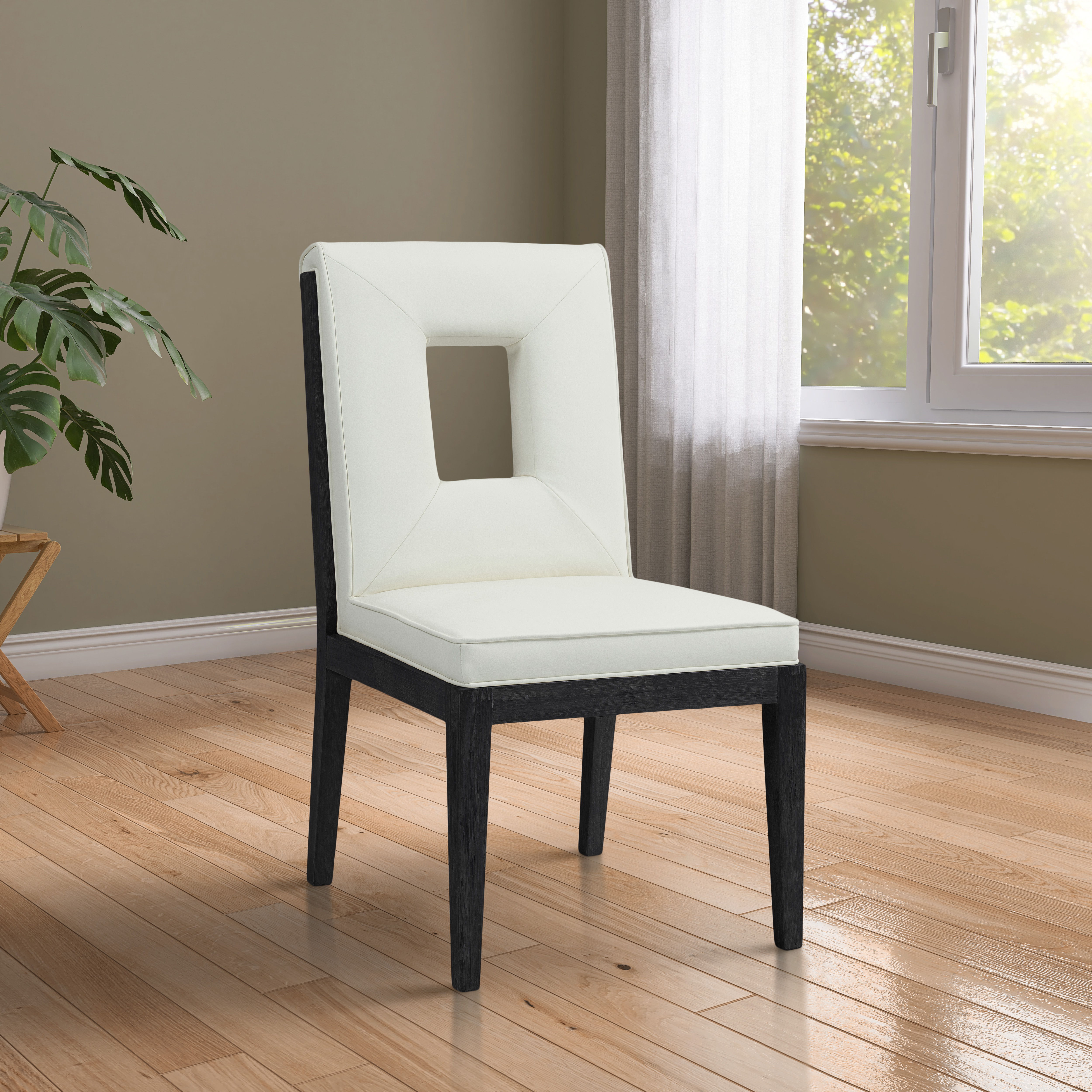 Gwendolyn - Faux Leather Dining Side Chair With Black Frame (Set of 2) - Cream