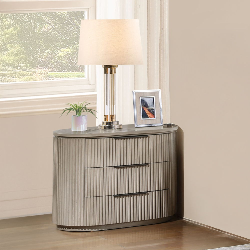 Leanna - Nightstand With USB Port - Light Oak, light brown, view 7