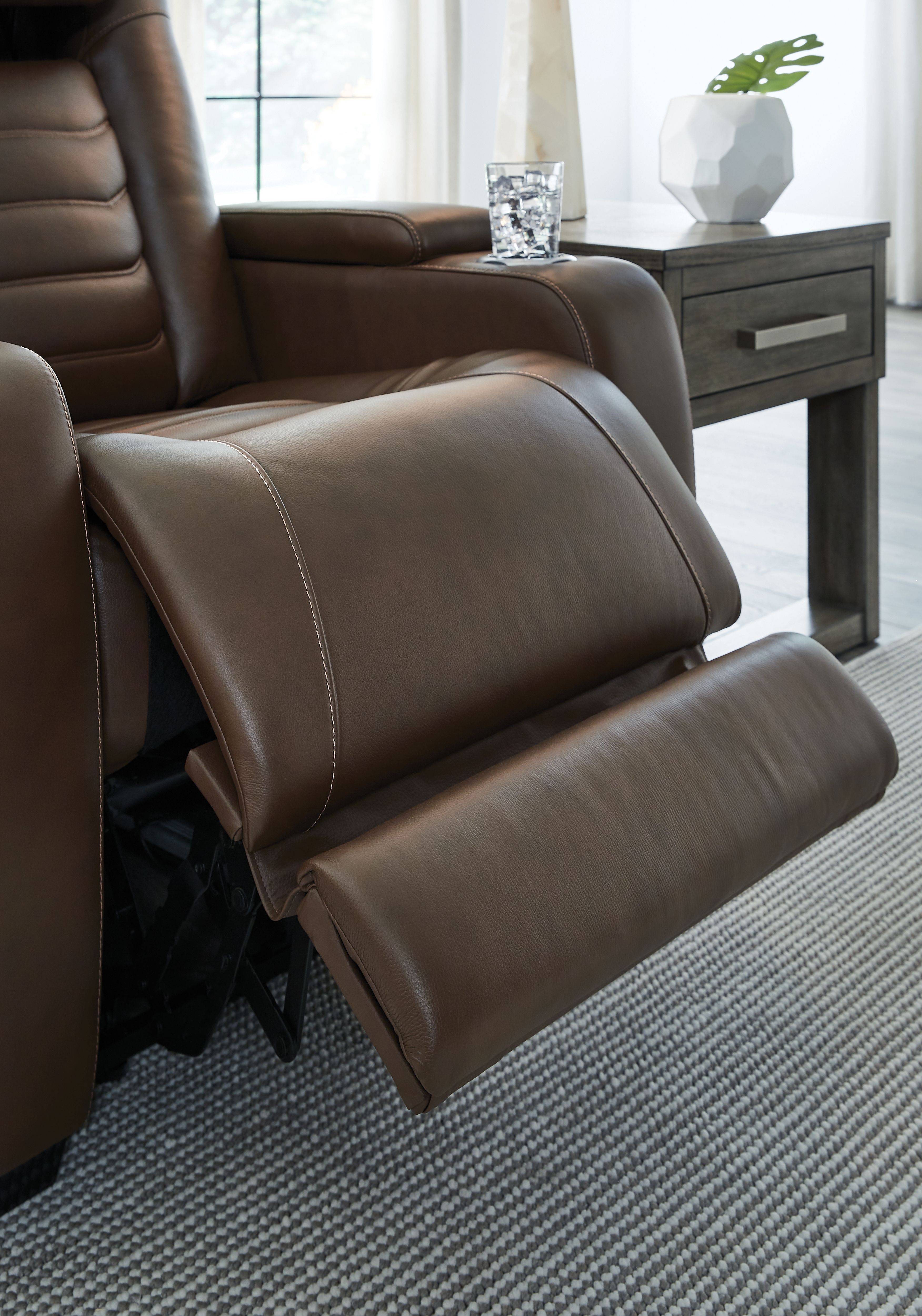 Ashley Furniture High Impact - Power Recliner / Adj Headrest - Tobacco - Image 14