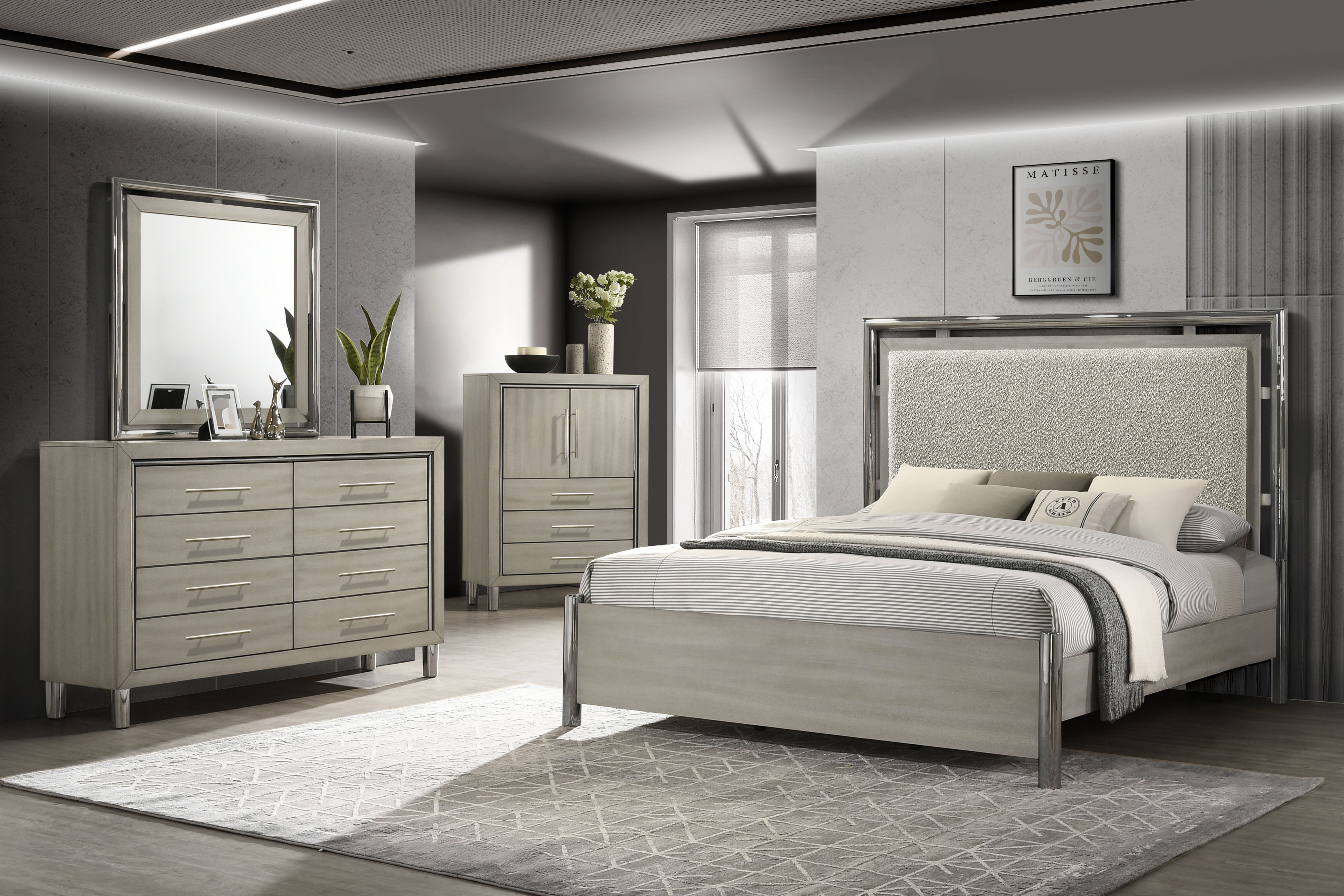 Lennox - 5/0 Queen 4 Piece Bedroom Set (Bed, Dresser, Mirror, Chest) - Gray / Silver
