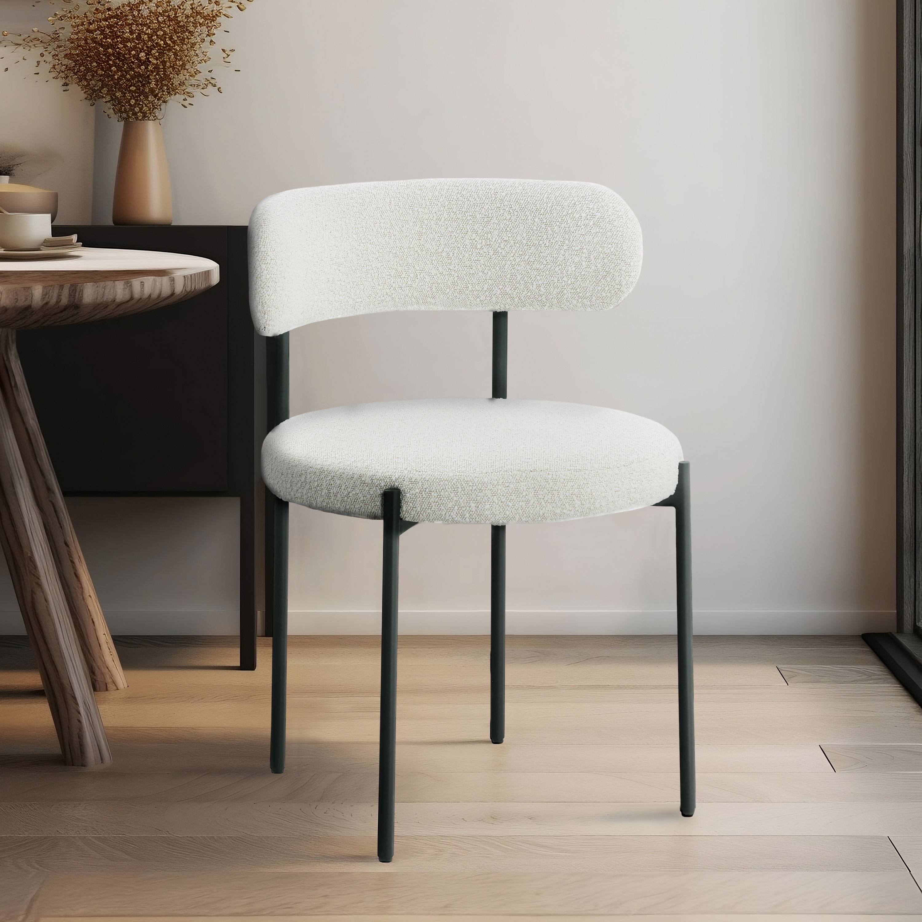 Beacon - Boucle Fabric Dining Chair With Black Legs (Set of 2) - Cream