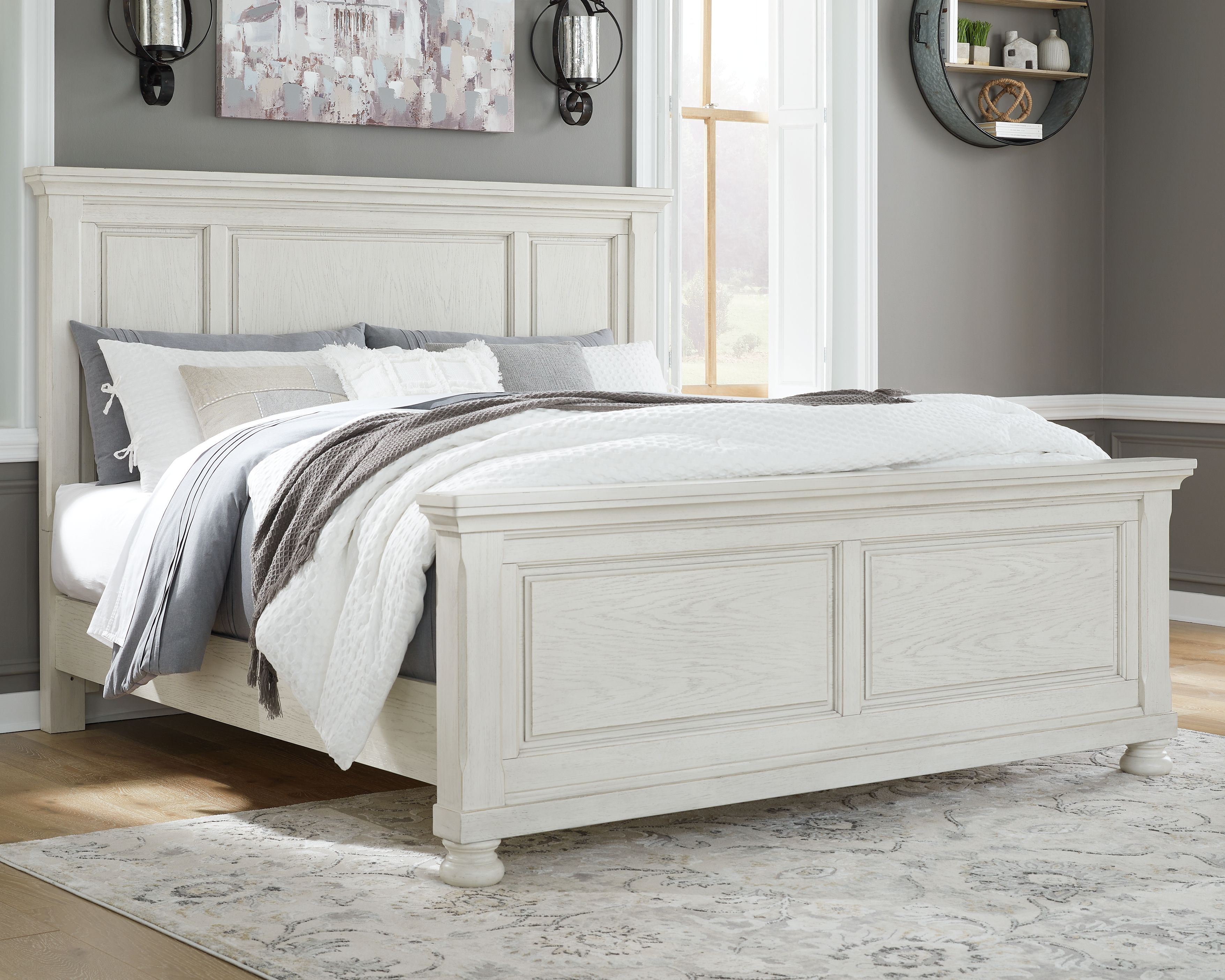 Ashley Robbinsdale - Antique White - California King Panel Bed