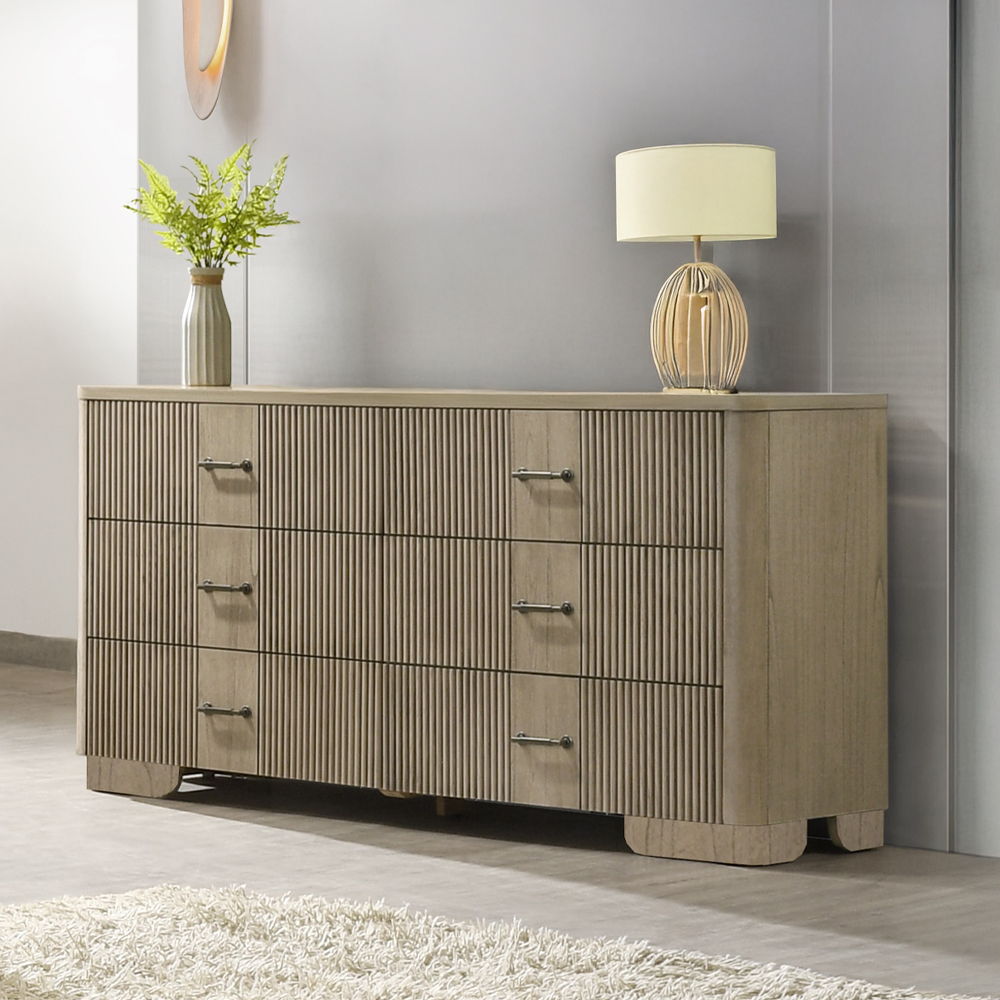 Lakkari - Dresser - Antique Oak, light brown