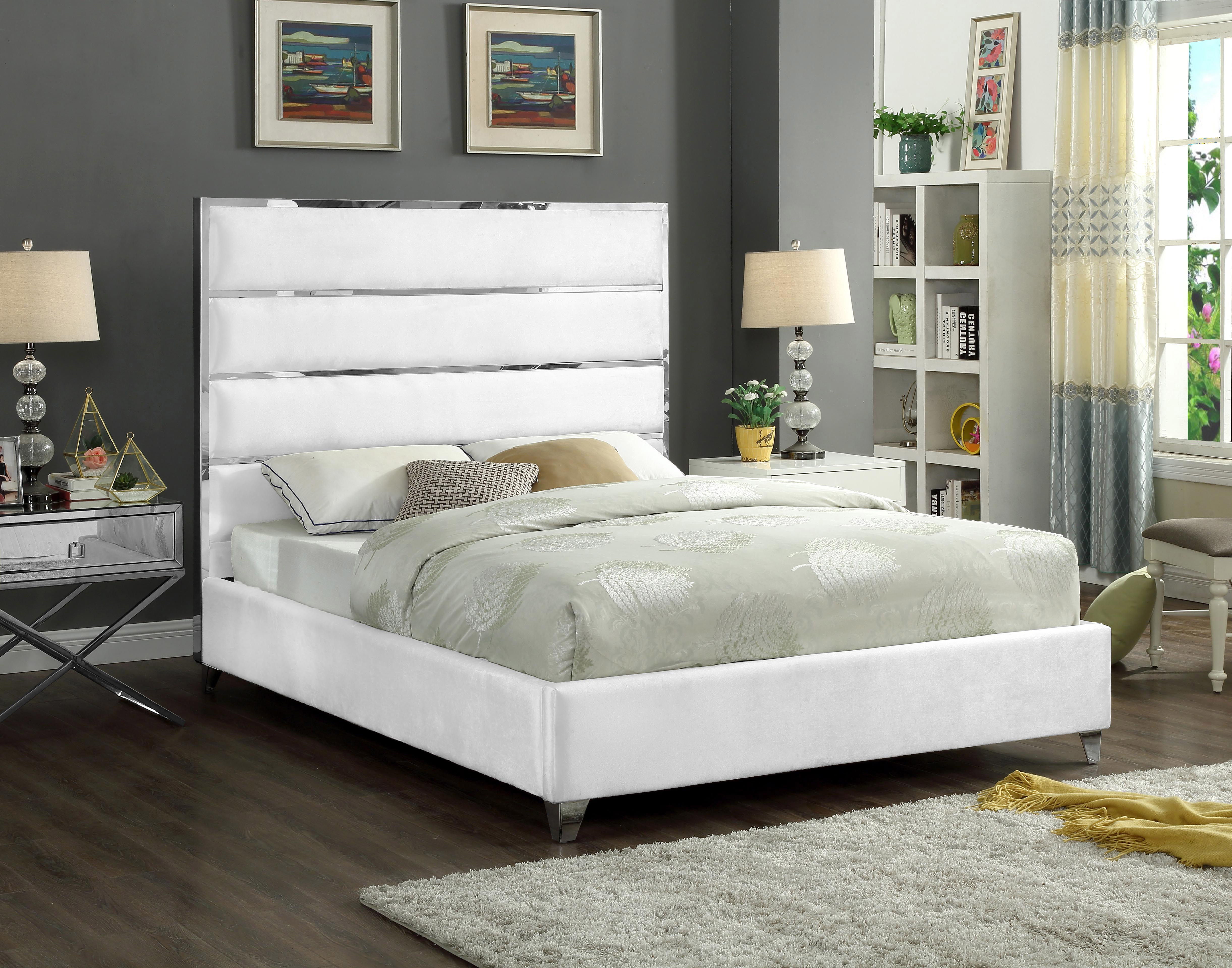 Zuma - Queen Bed - White
