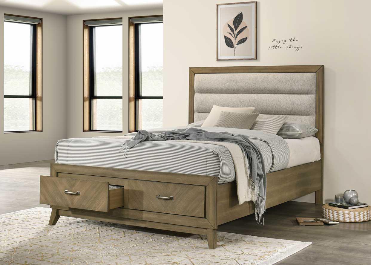 B269 - 3 Piece Bedroom Set (Queen Bed, Dresser, Mirror) - Light Brown